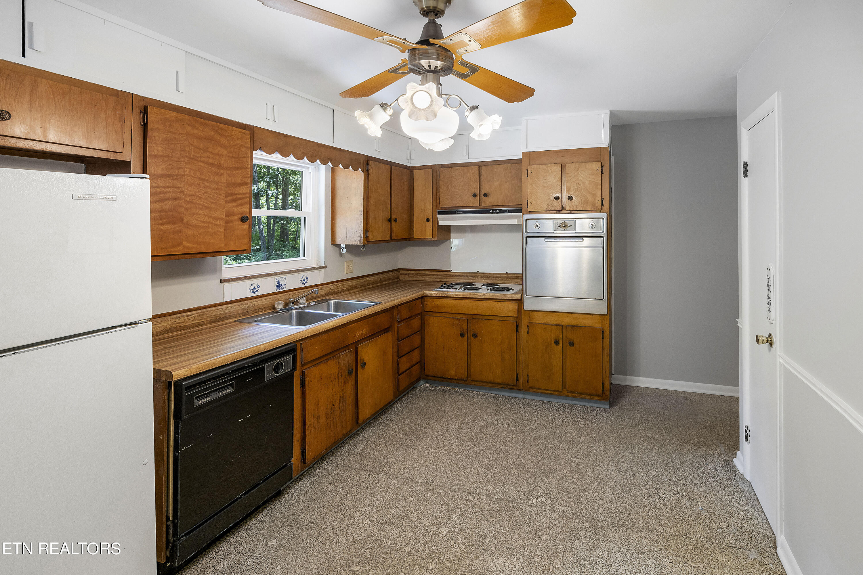 7309 Toxaway Drive Knoxville TN 37909