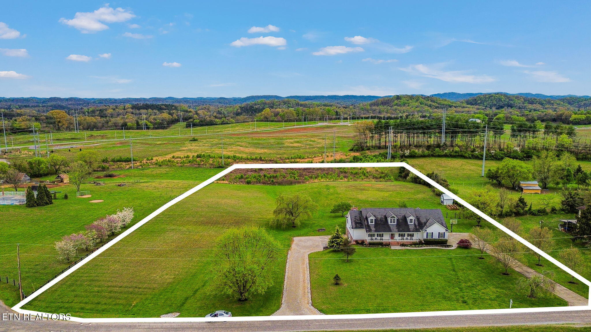 641 Mannela Drive Strawberry Plains TN 37871