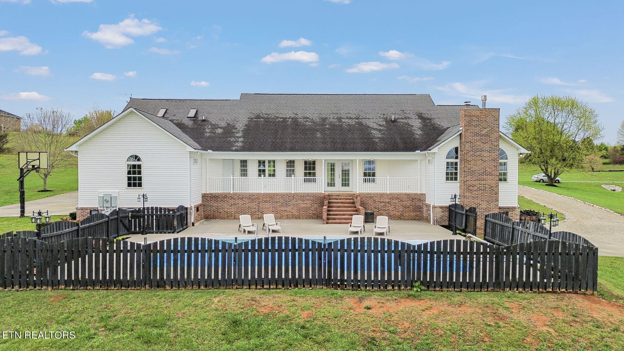 641 Mannela Drive Strawberry Plains TN 37871