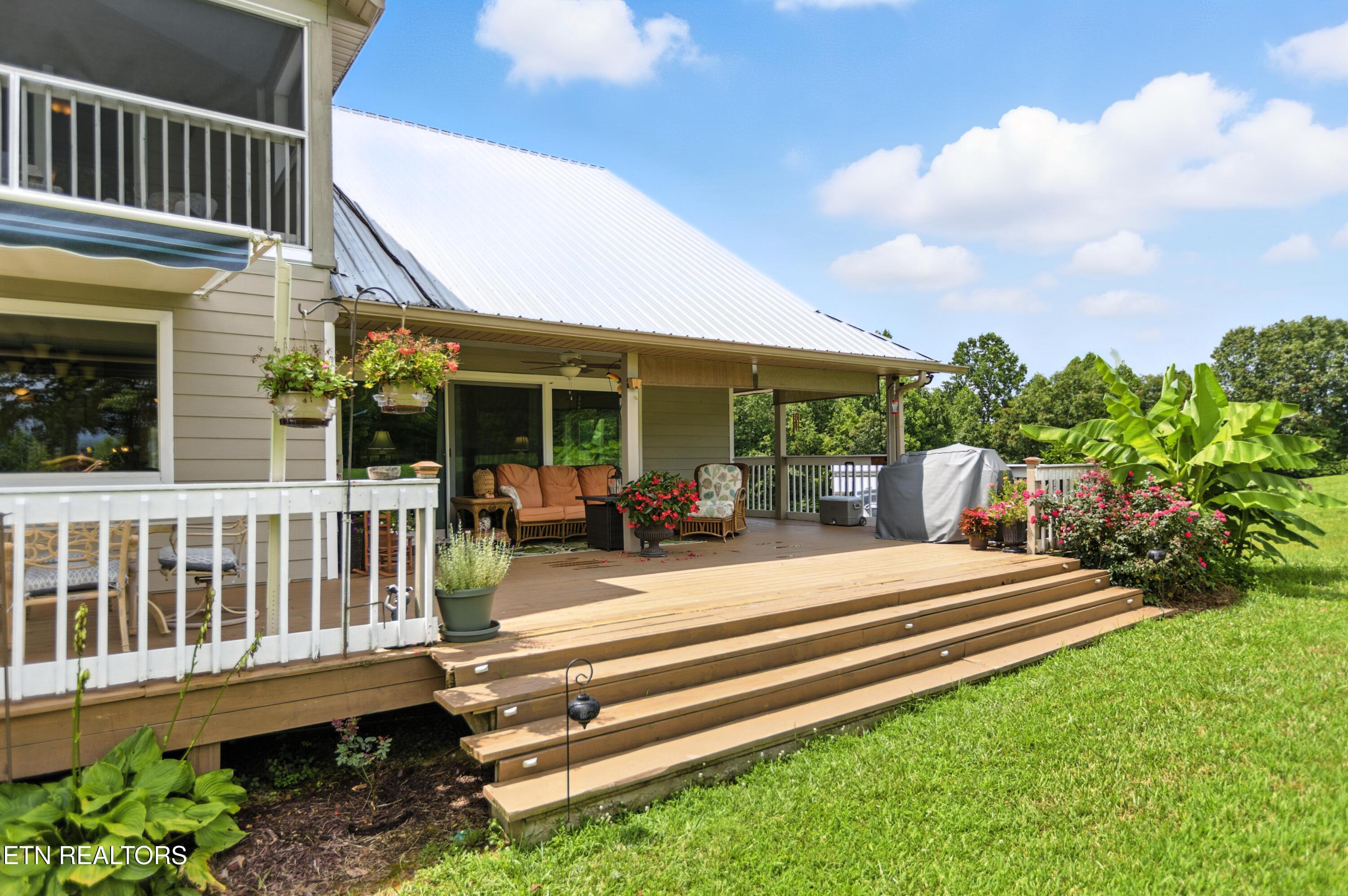 4703 Highway 25e Tazewell TN 37879