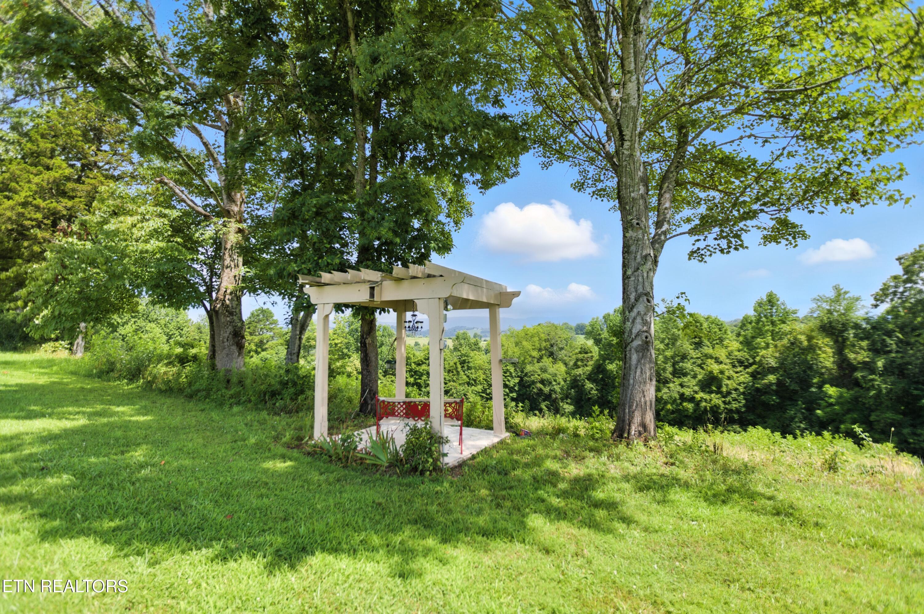 4703 Highway 25e Tazewell TN 37879