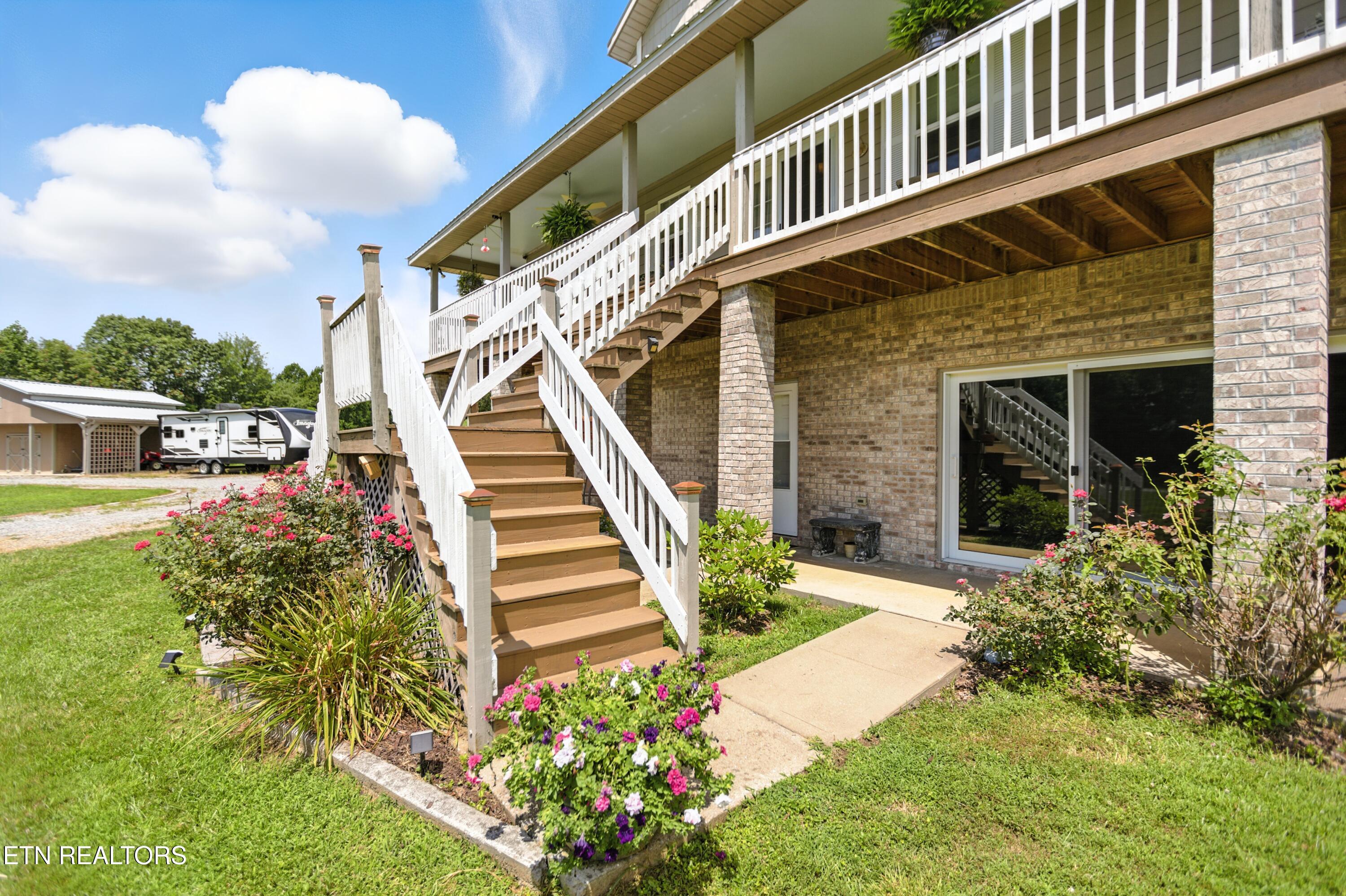4703 Highway 25e Tazewell TN 37879