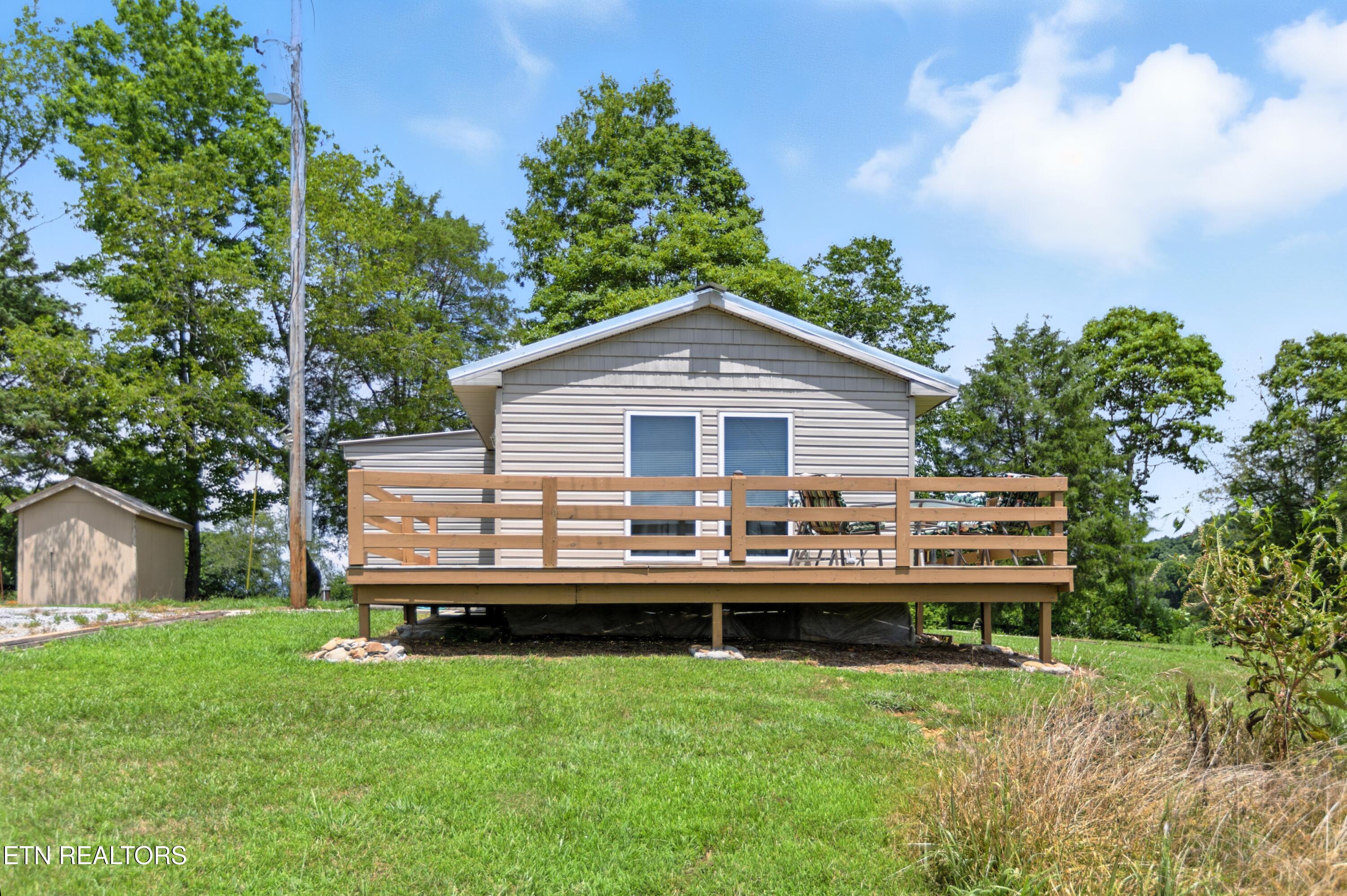 4703 Highway 25e Tazewell TN 37879