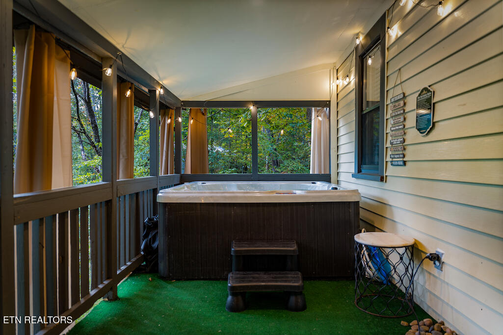 139 Branam Hollow Lane Gatlinburg TN 37738