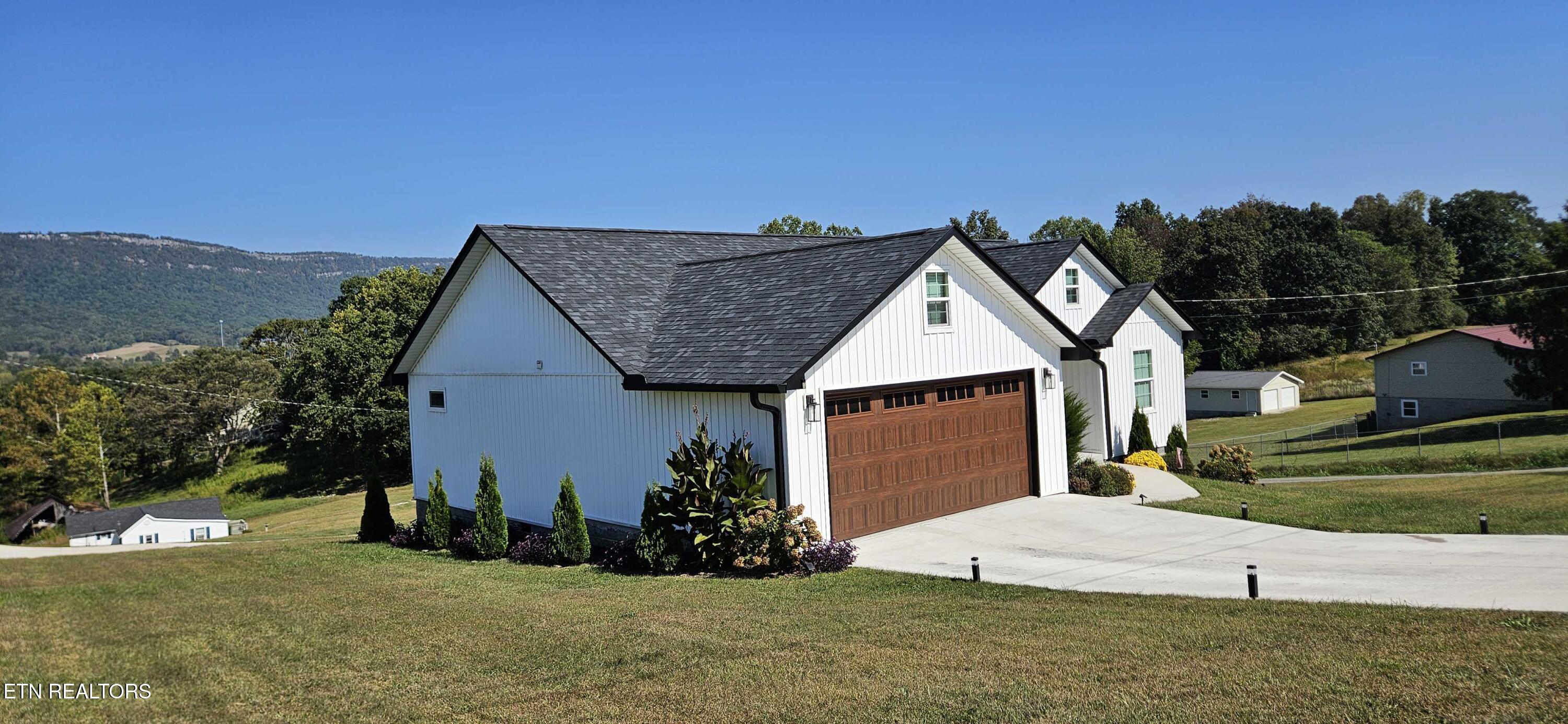 214 Morton Road Lafollette TN 37766