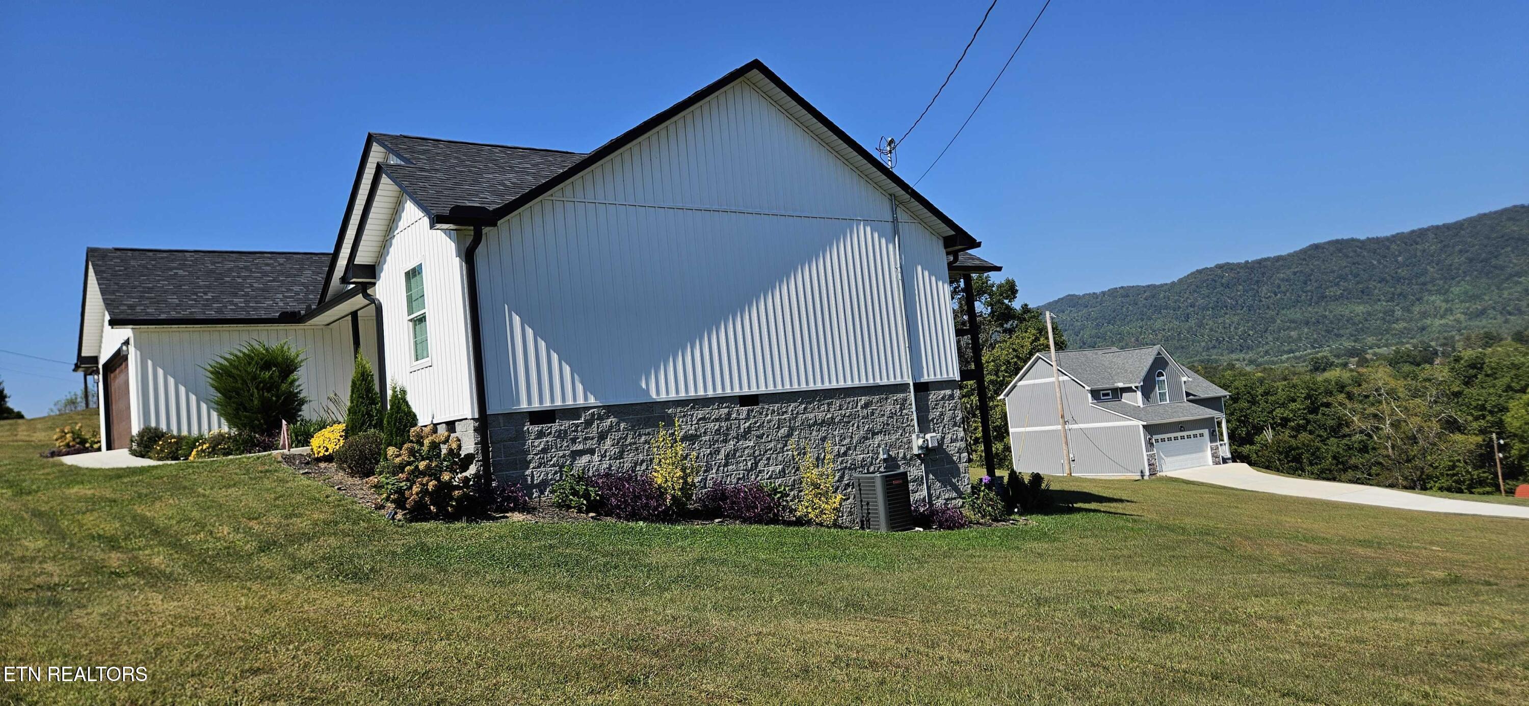 214 Morton Road Lafollette TN 37766