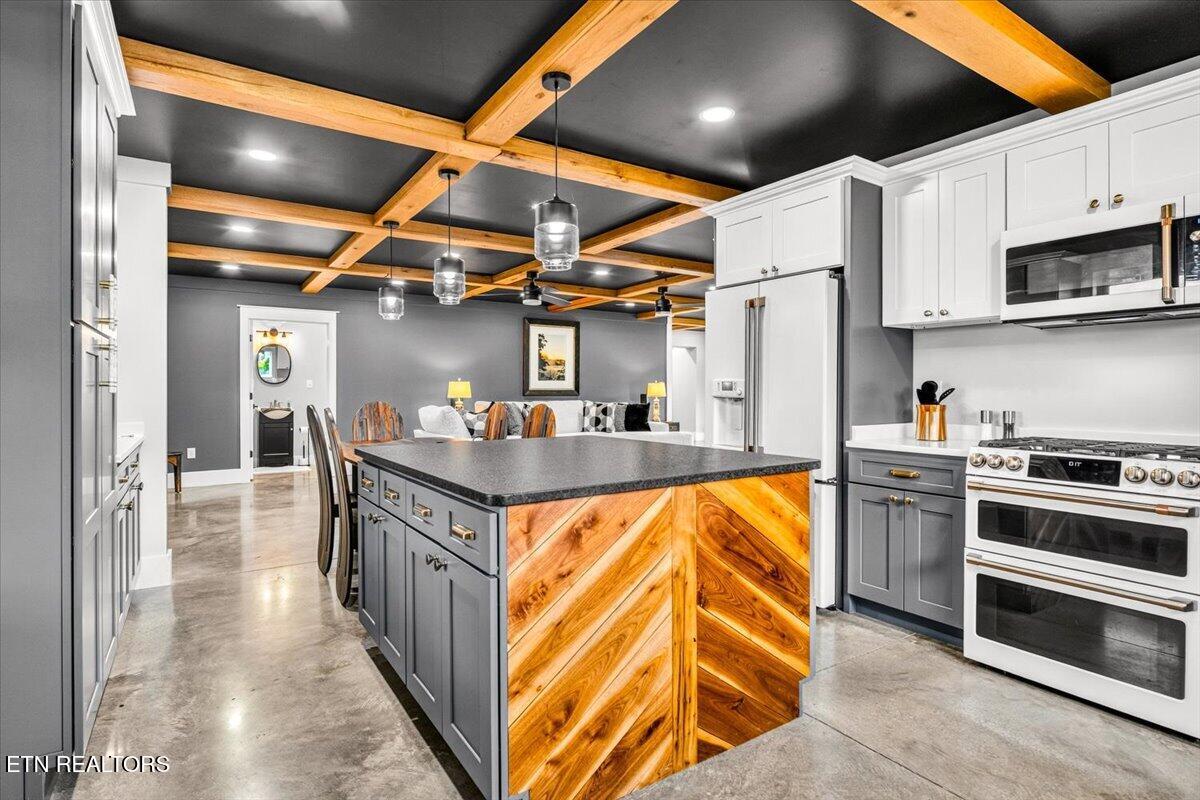 149 Island Ford Road Jacksboro TN 37757