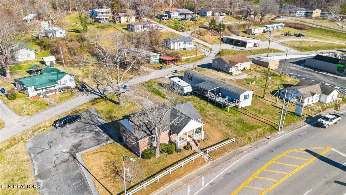 1171 5th Street Jellico TN 37762