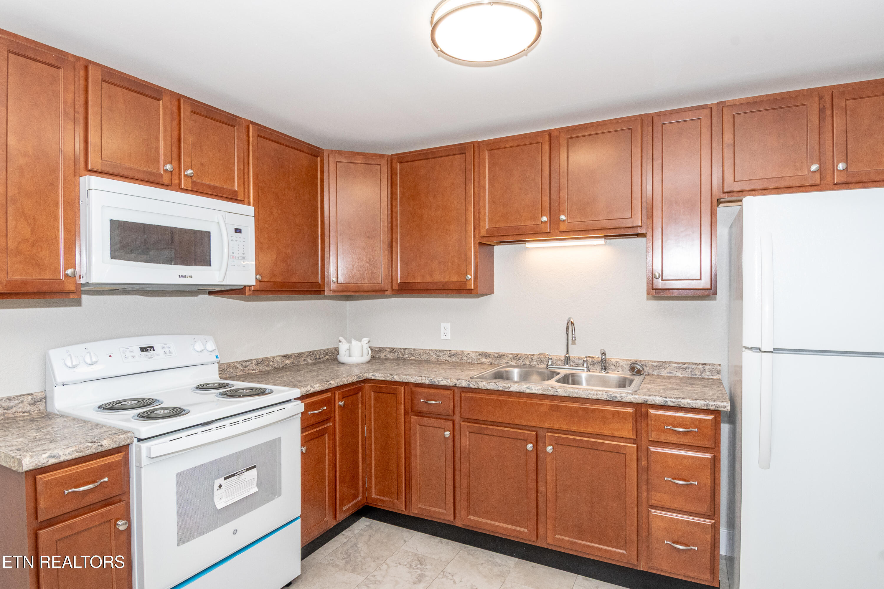3548 Garner Circle Maryville TN 37803