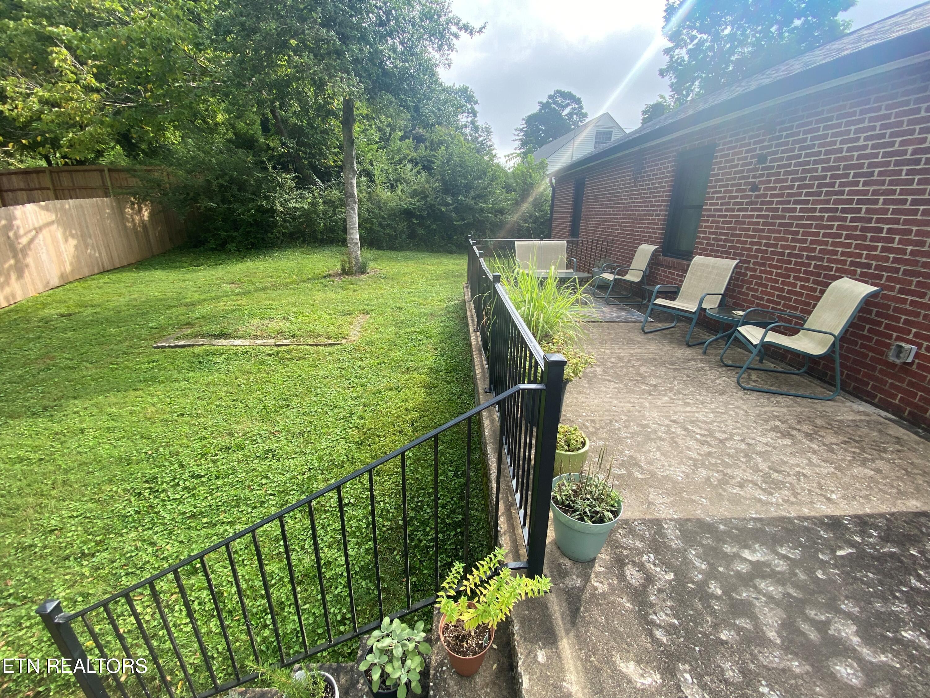 1701 Highland Drive Knoxville TN 37918