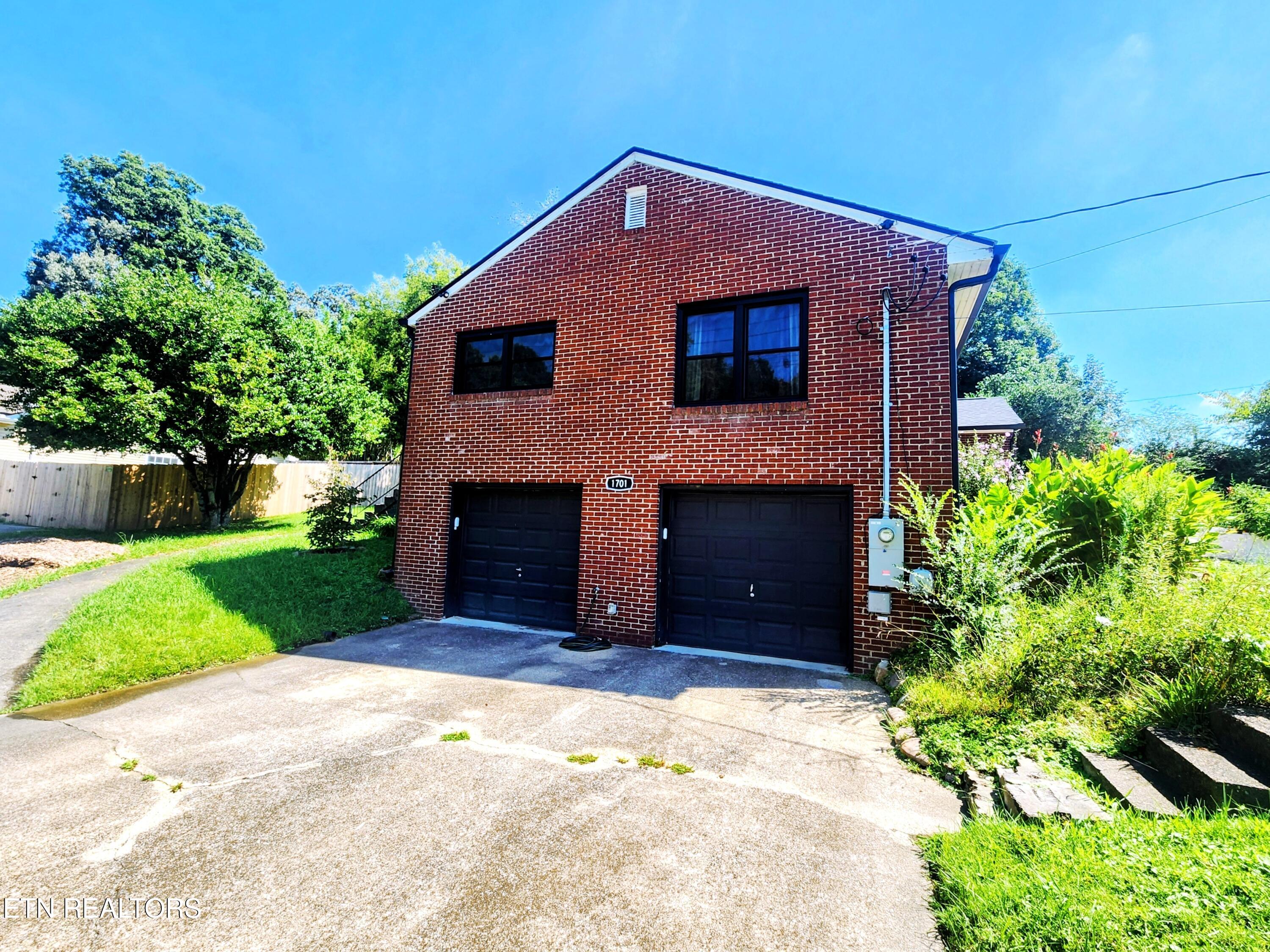 1701 Highland Drive Knoxville TN 37918