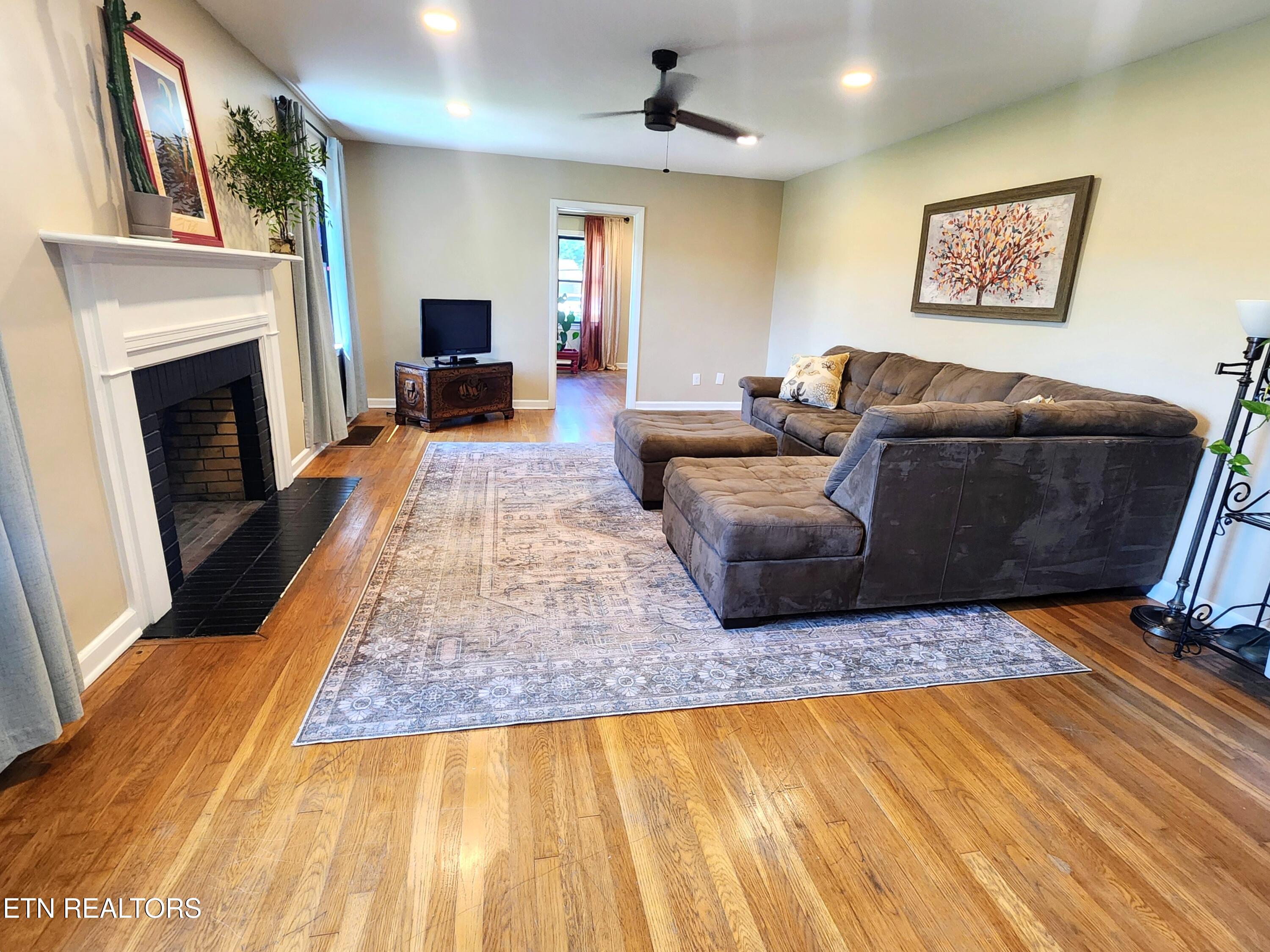 1701 Highland Drive Knoxville TN 37918