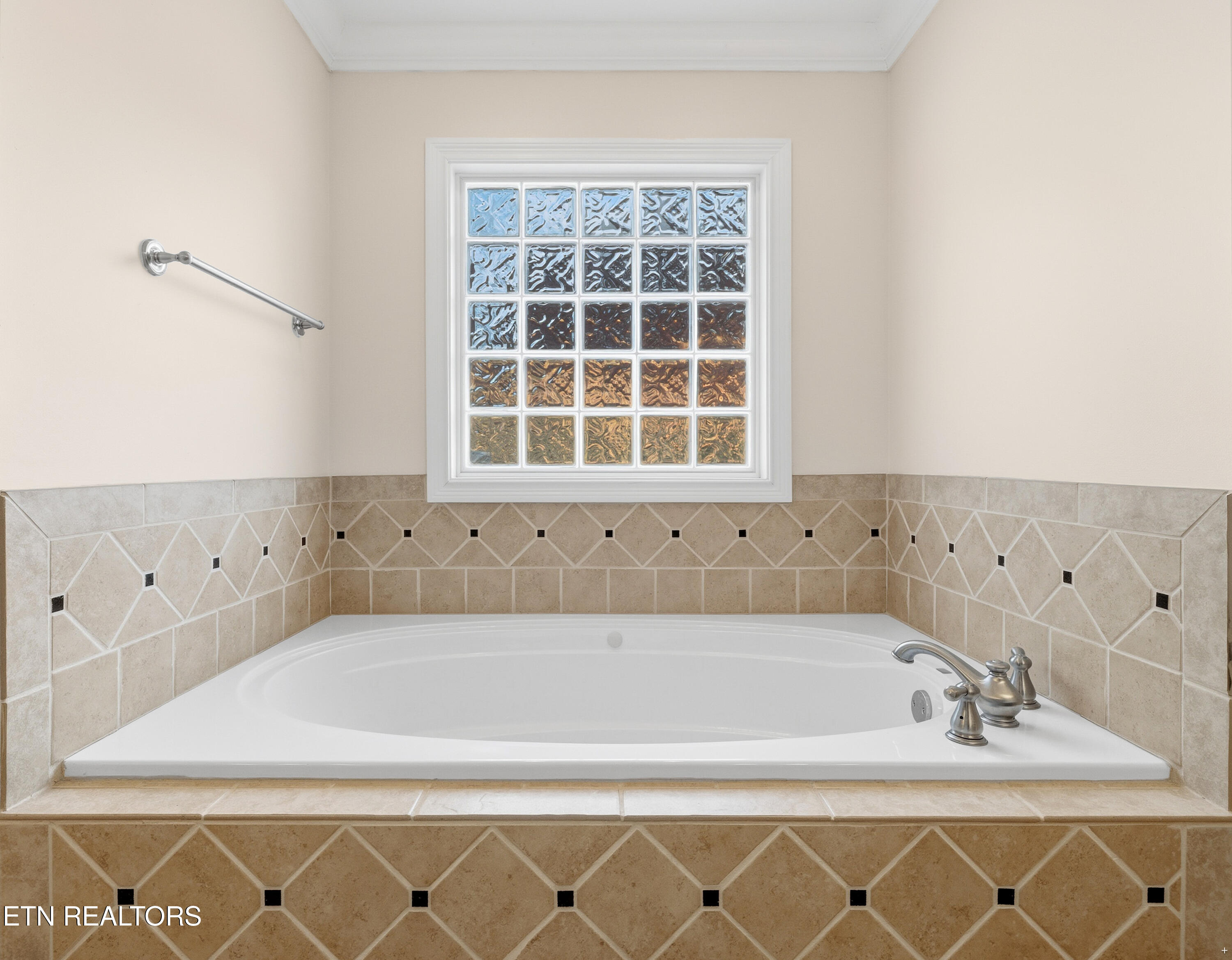 3345 Whispering Oaks Drive Knoxville TN 37938