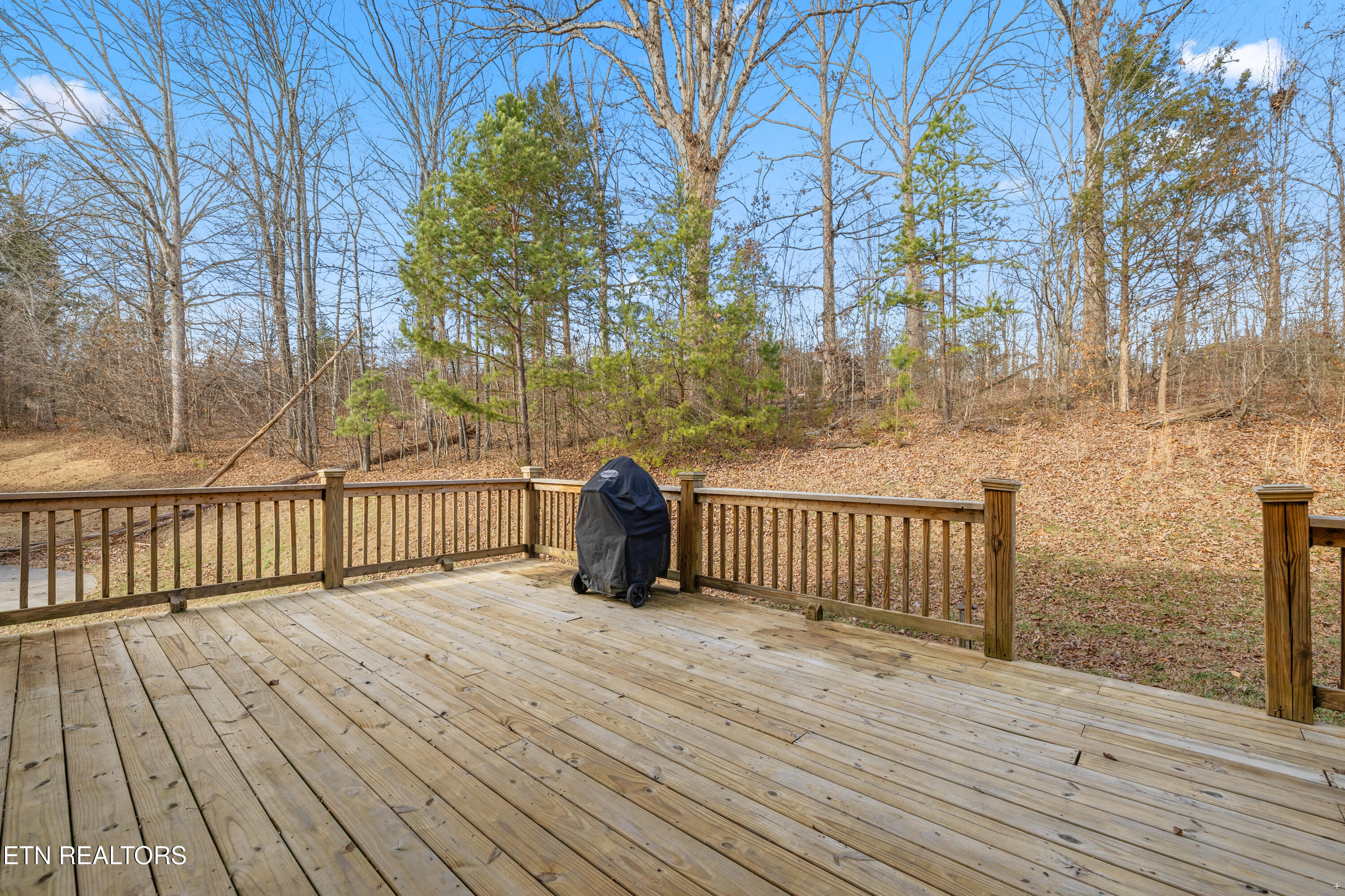 3345 Whispering Oaks Drive Knoxville TN 37938