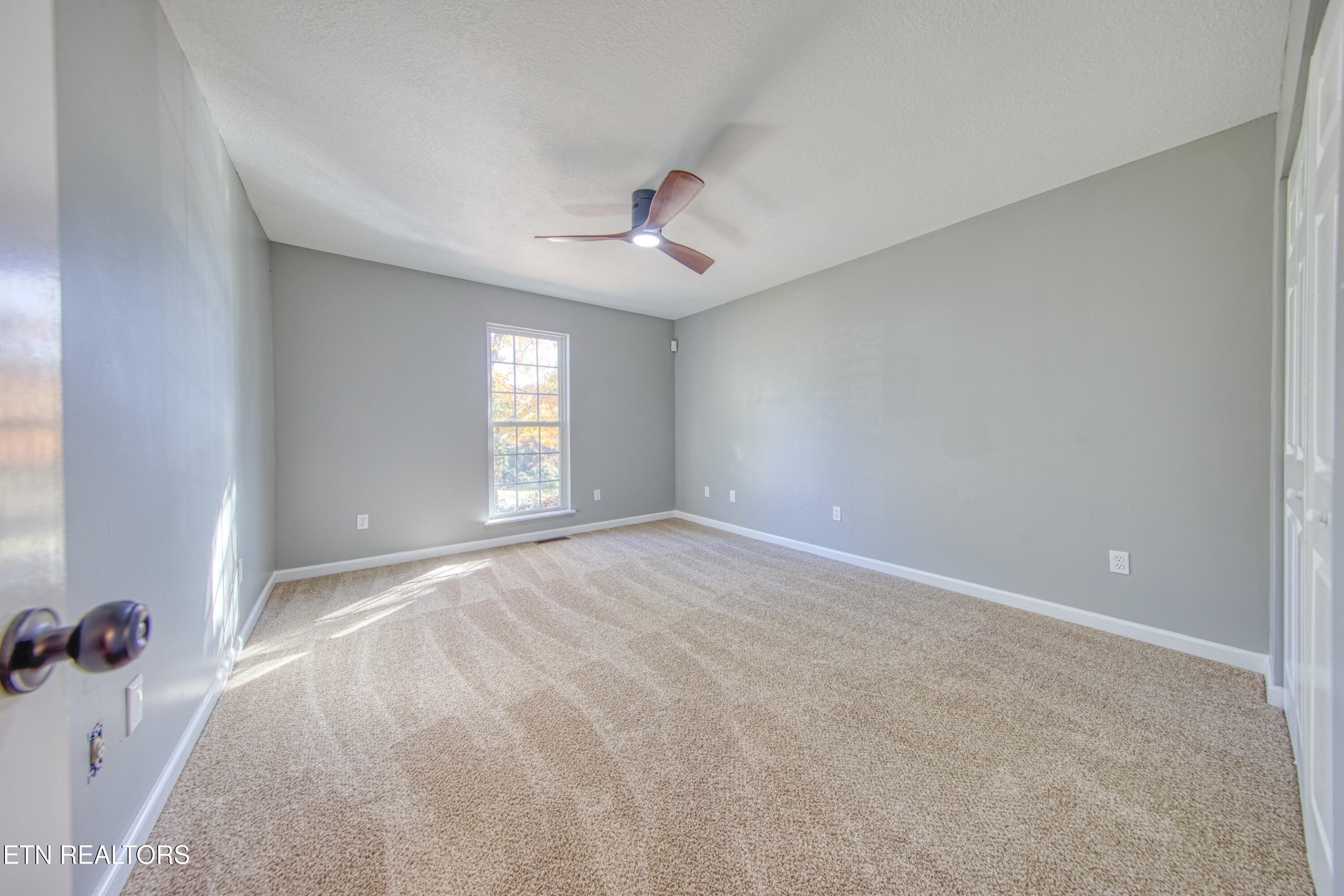 1138 Vista Drive Sevierville TN 37862
