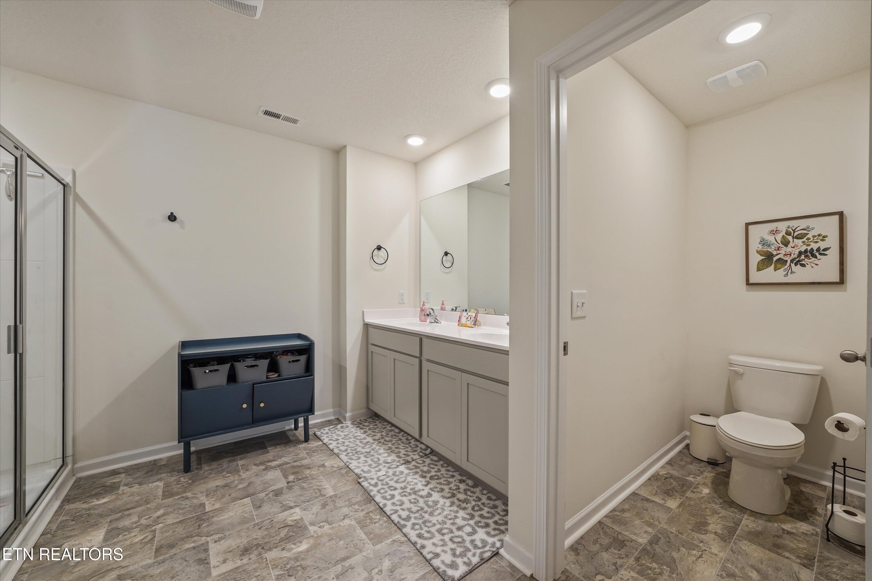124 Harbour Pointe Lane Oak Ridge TN 37830
