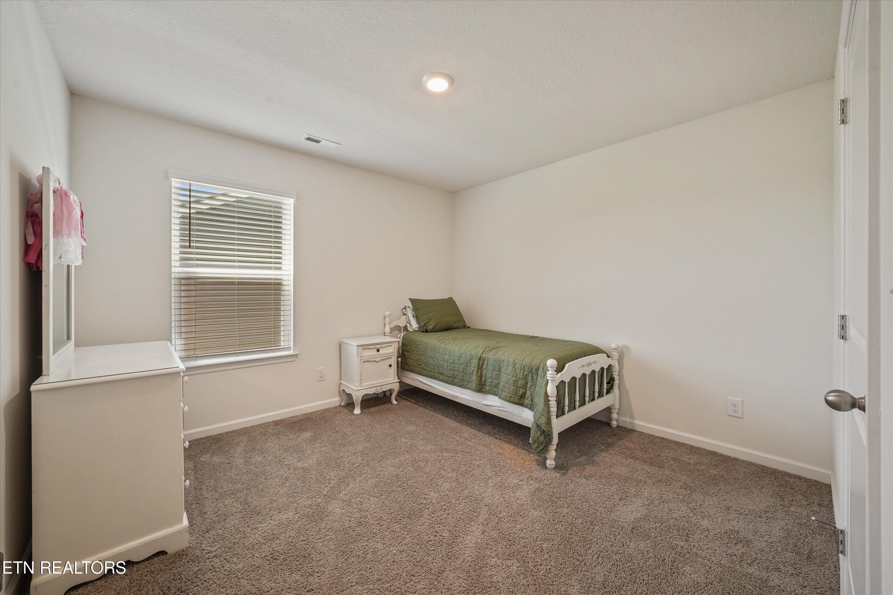 124 Harbour Pointe Lane Oak Ridge TN 37830