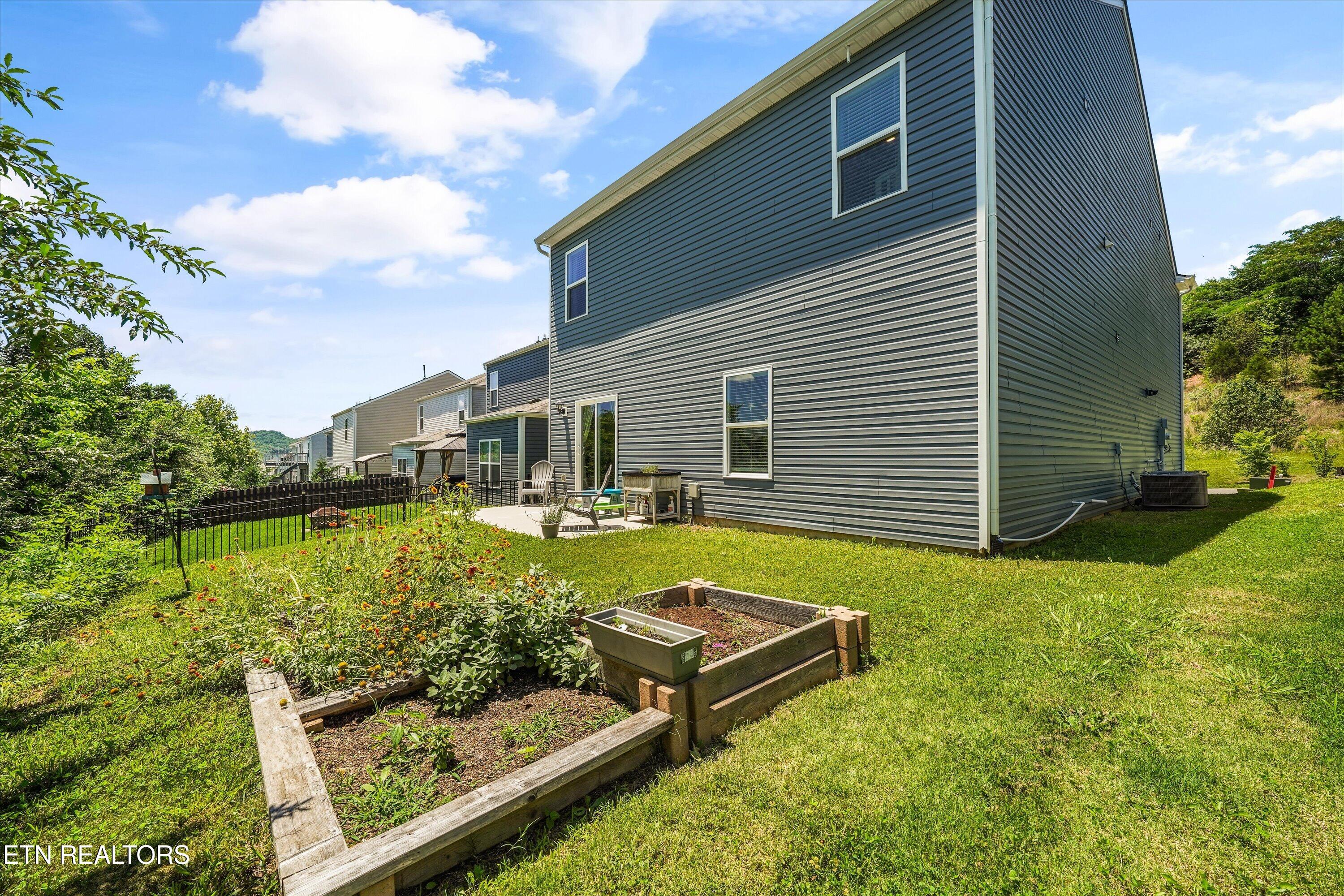 124 Harbour Pointe Lane Oak Ridge TN 37830