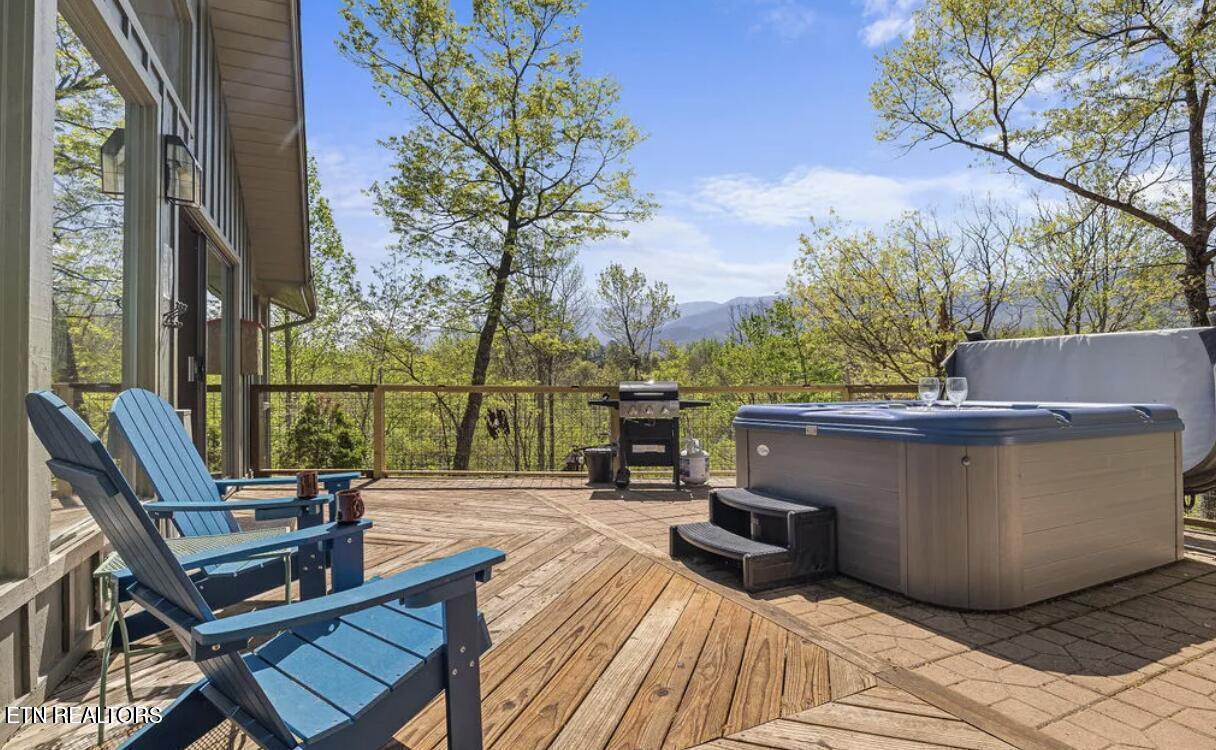 725 Sunshine Trail Gatlinburg TN 37738