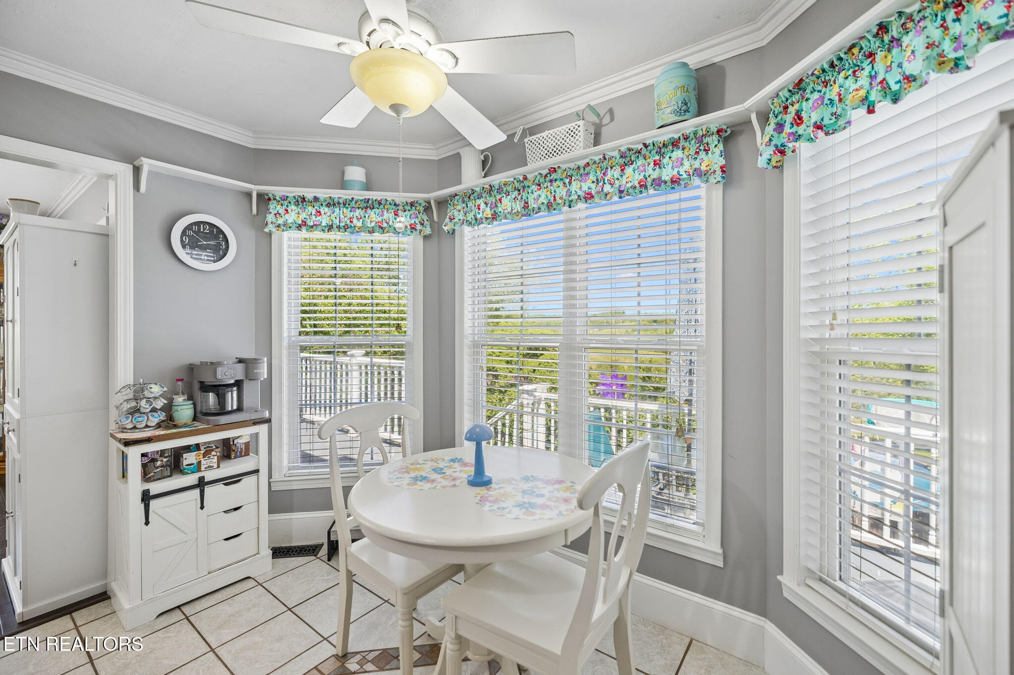 137 Meadow Run Bean Station TN 37708
