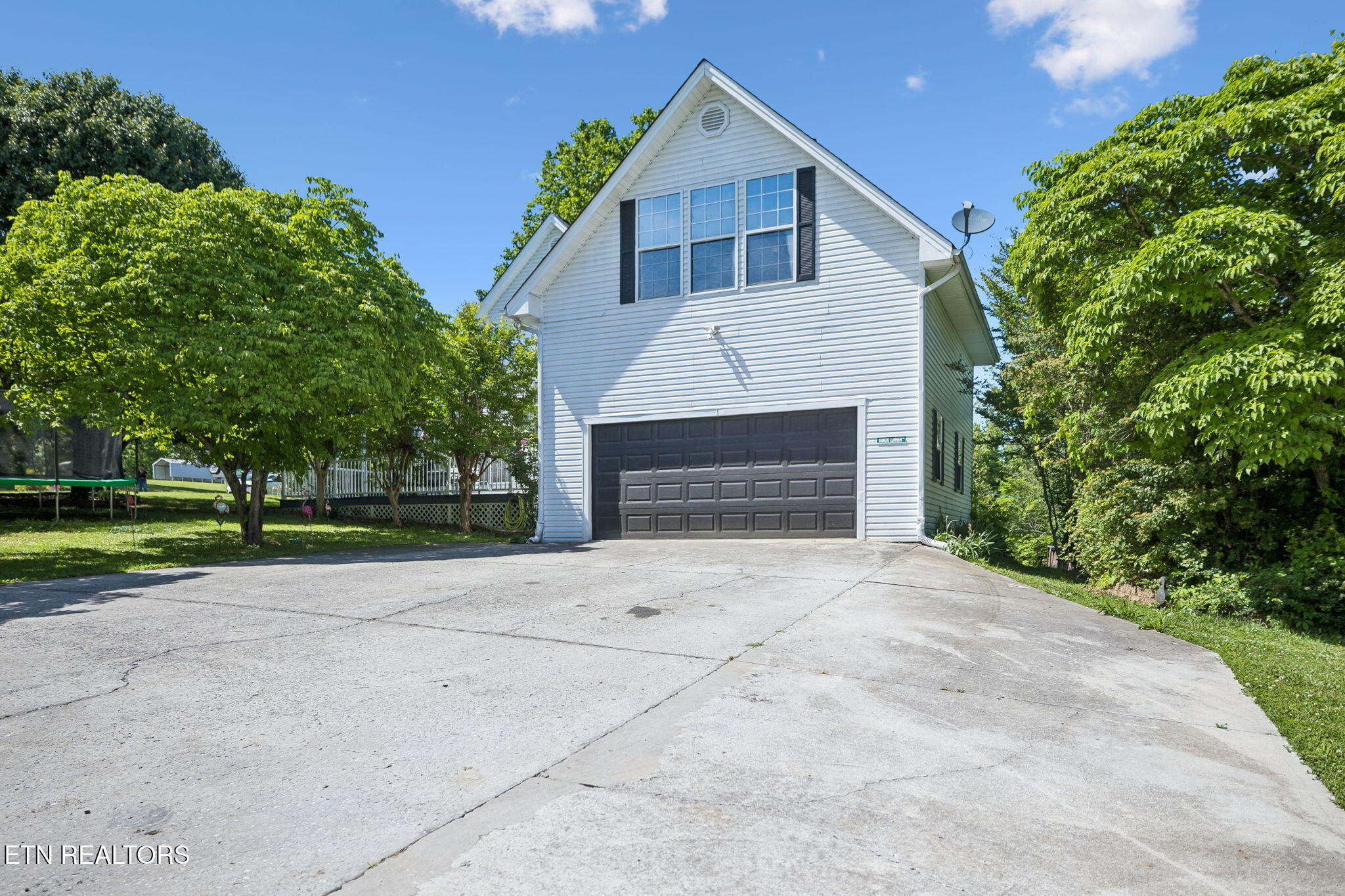 137 Meadow Run Bean Station TN 37708