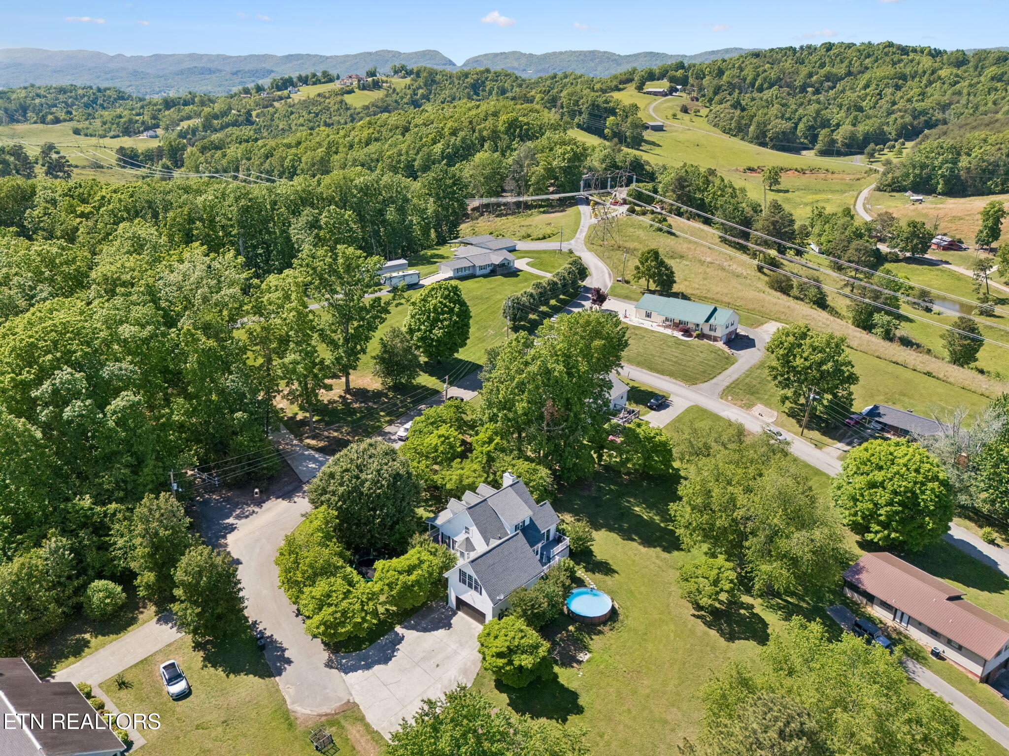 137 Meadow Run Bean Station TN 37708
