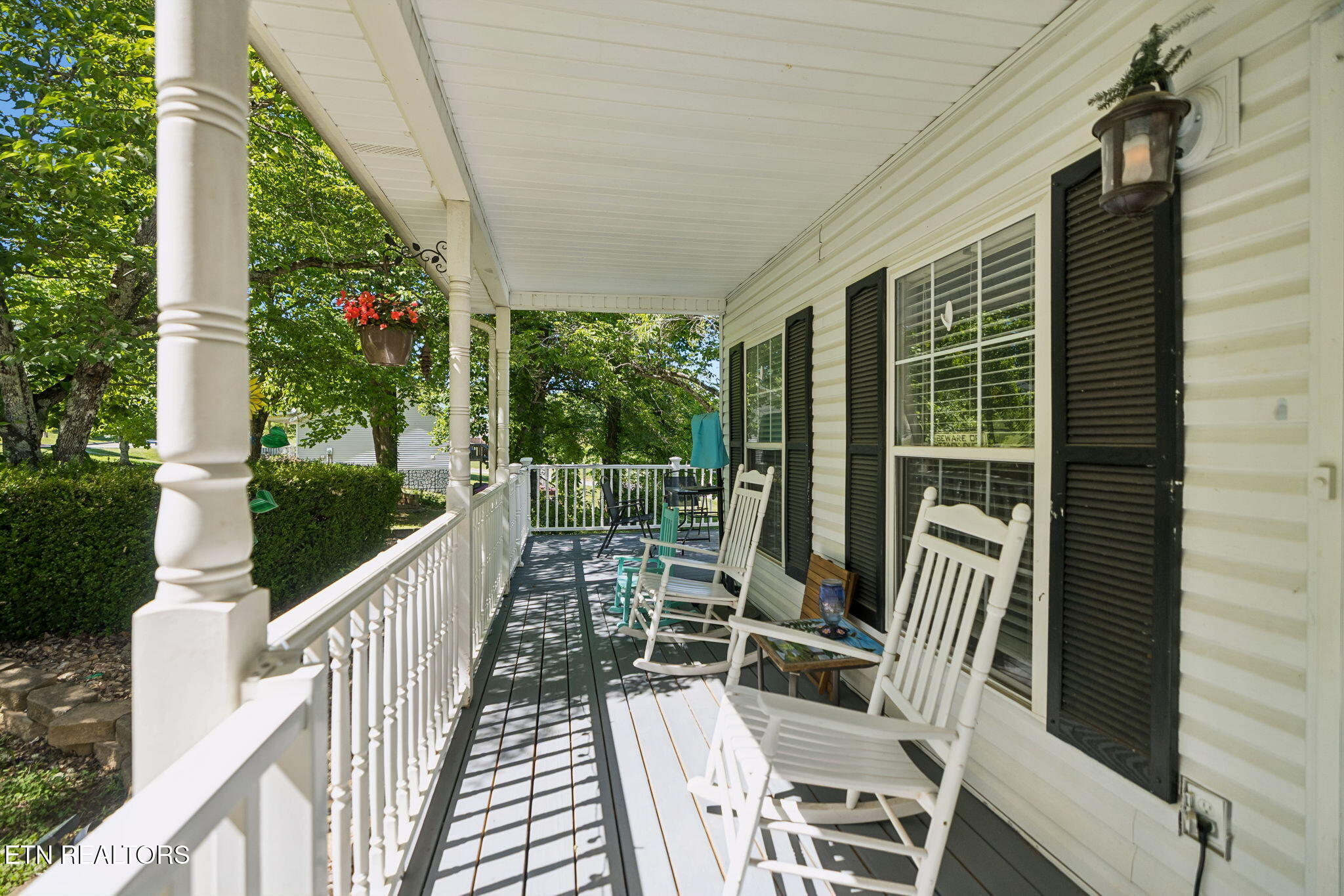 137 Meadow Run Bean Station TN 37708