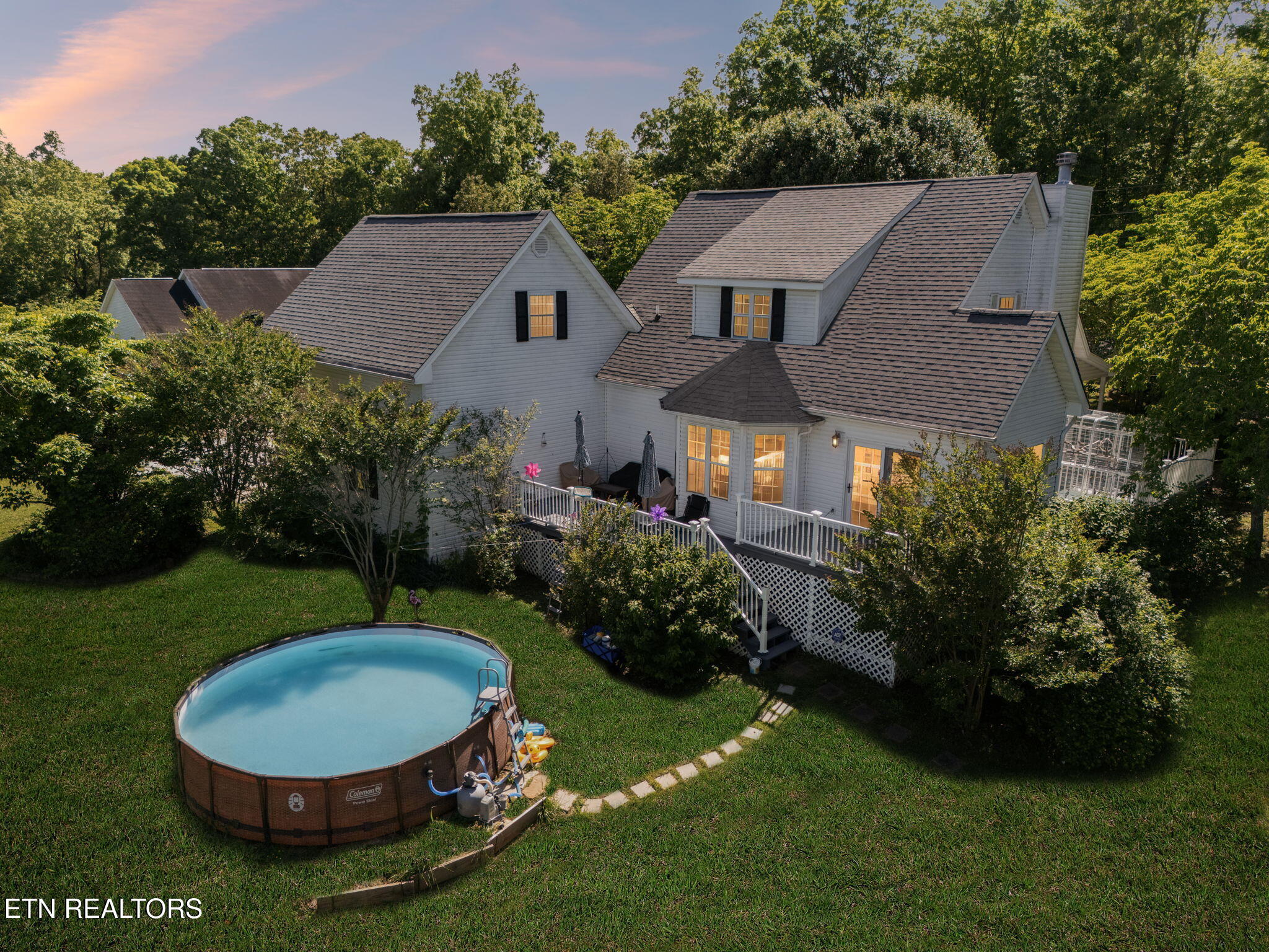 137 Meadow Run Bean Station TN 37708