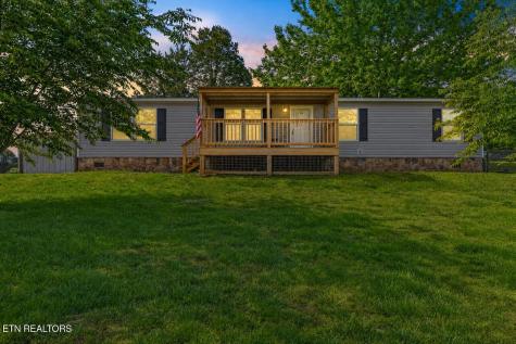 1017 Beardshire Street Sweetwater TN 37874