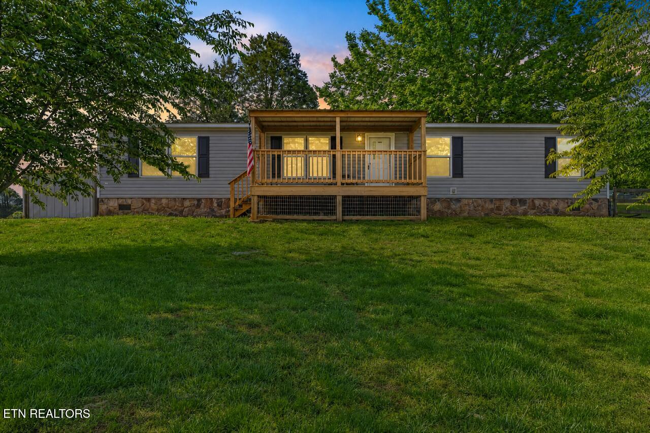 1017 Beardshire Street Sweetwater TN 37874