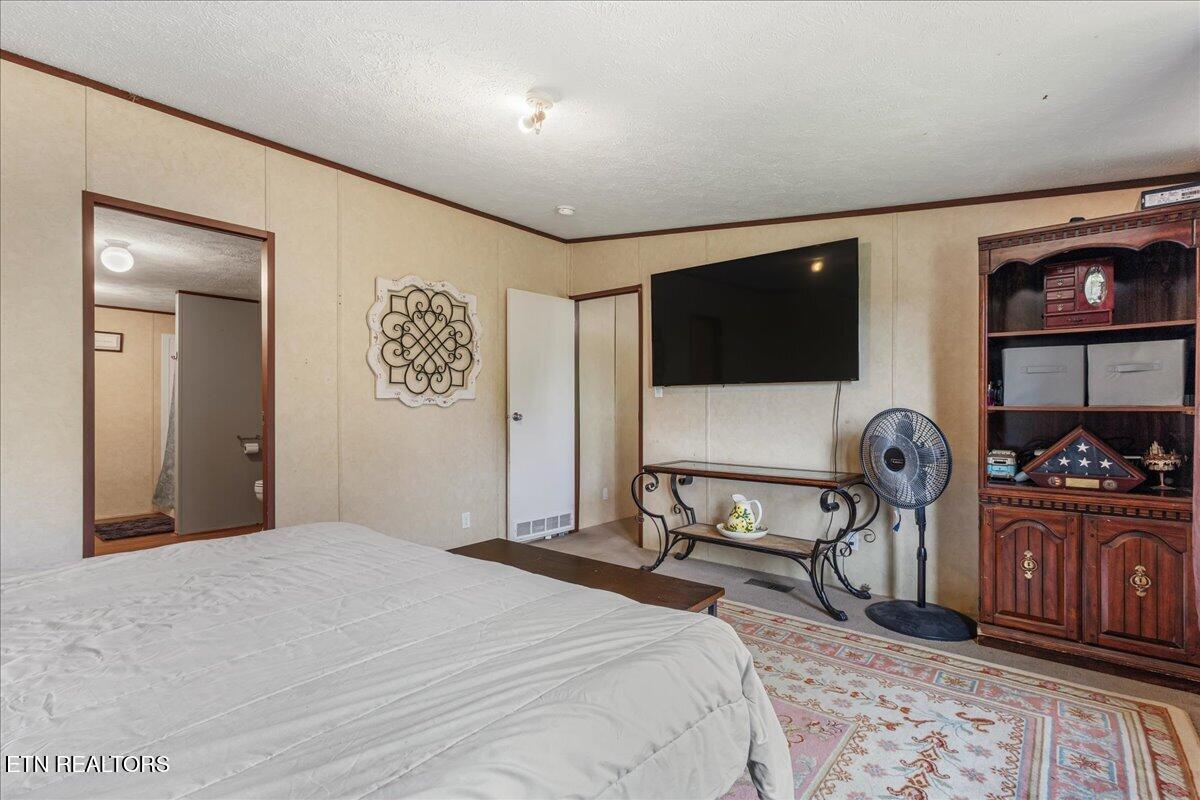 1017 Beardshire Street Sweetwater TN 37874