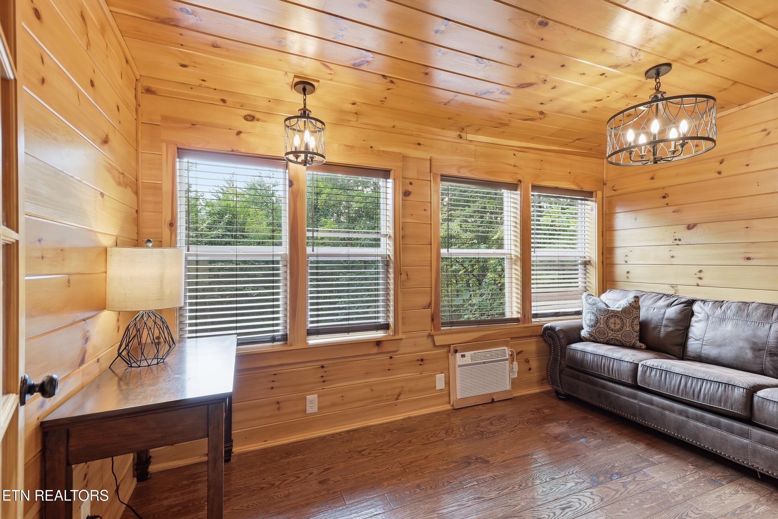 4137 Ole Smoky Way Sevierville TN 37862