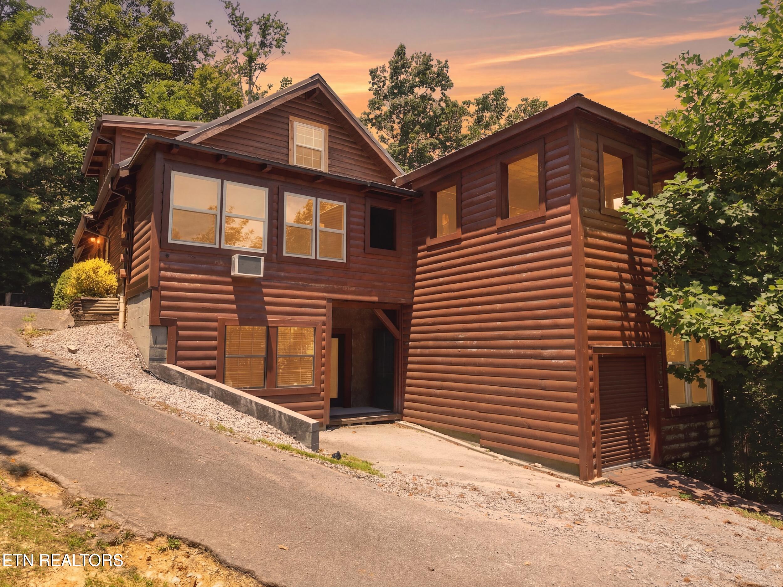4137 Ole Smoky Way Sevierville TN 37862