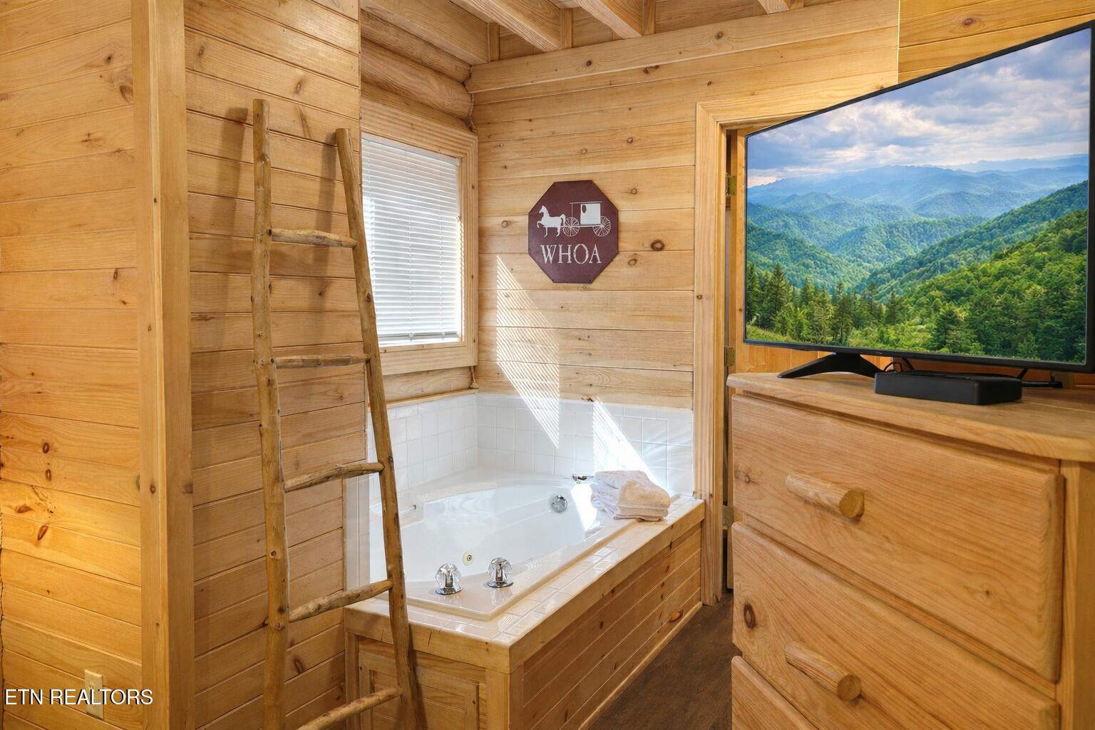 3221 Smoky Ridge Way Sevierville TN 37862