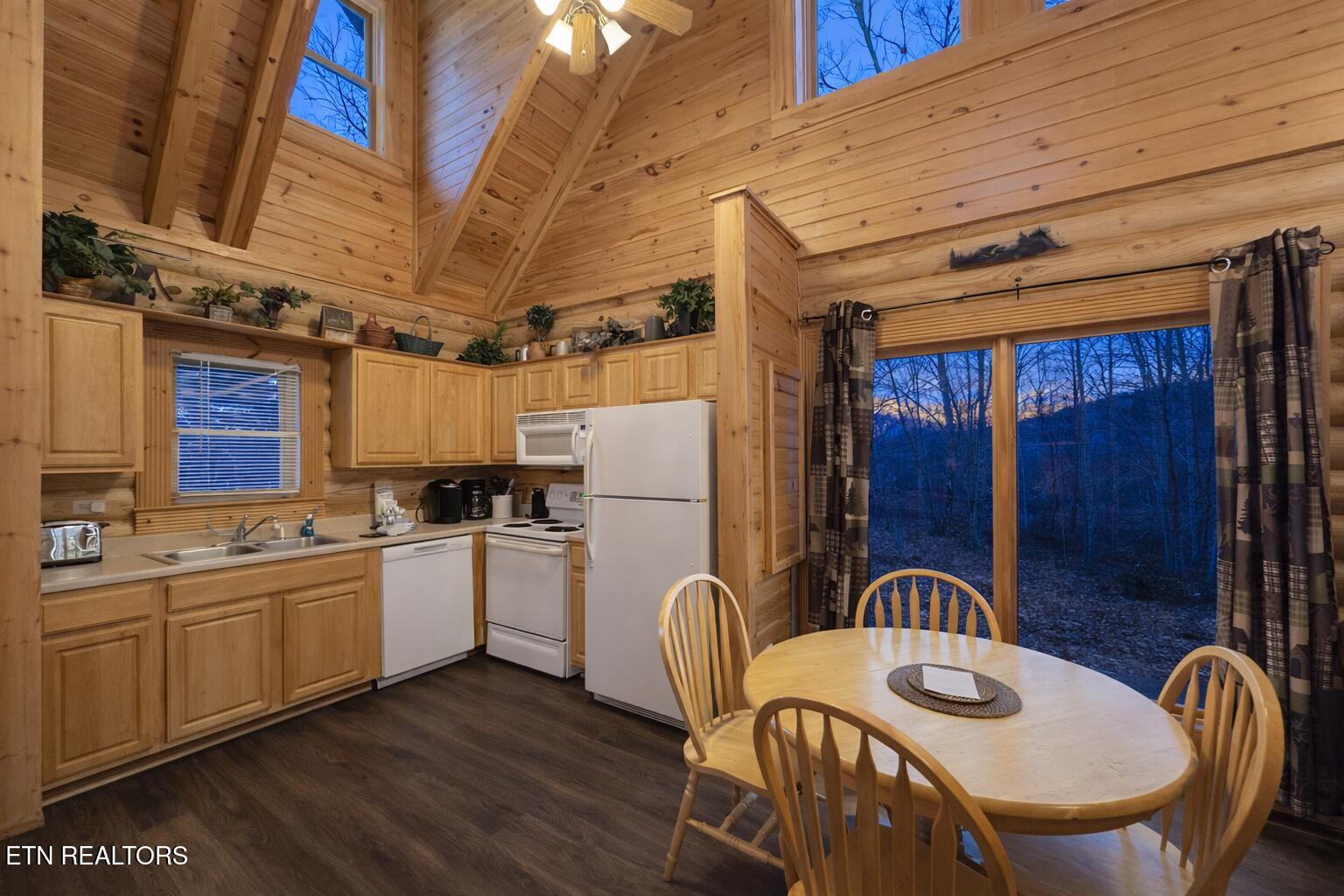 3221 Smoky Ridge Way Sevierville TN 37862