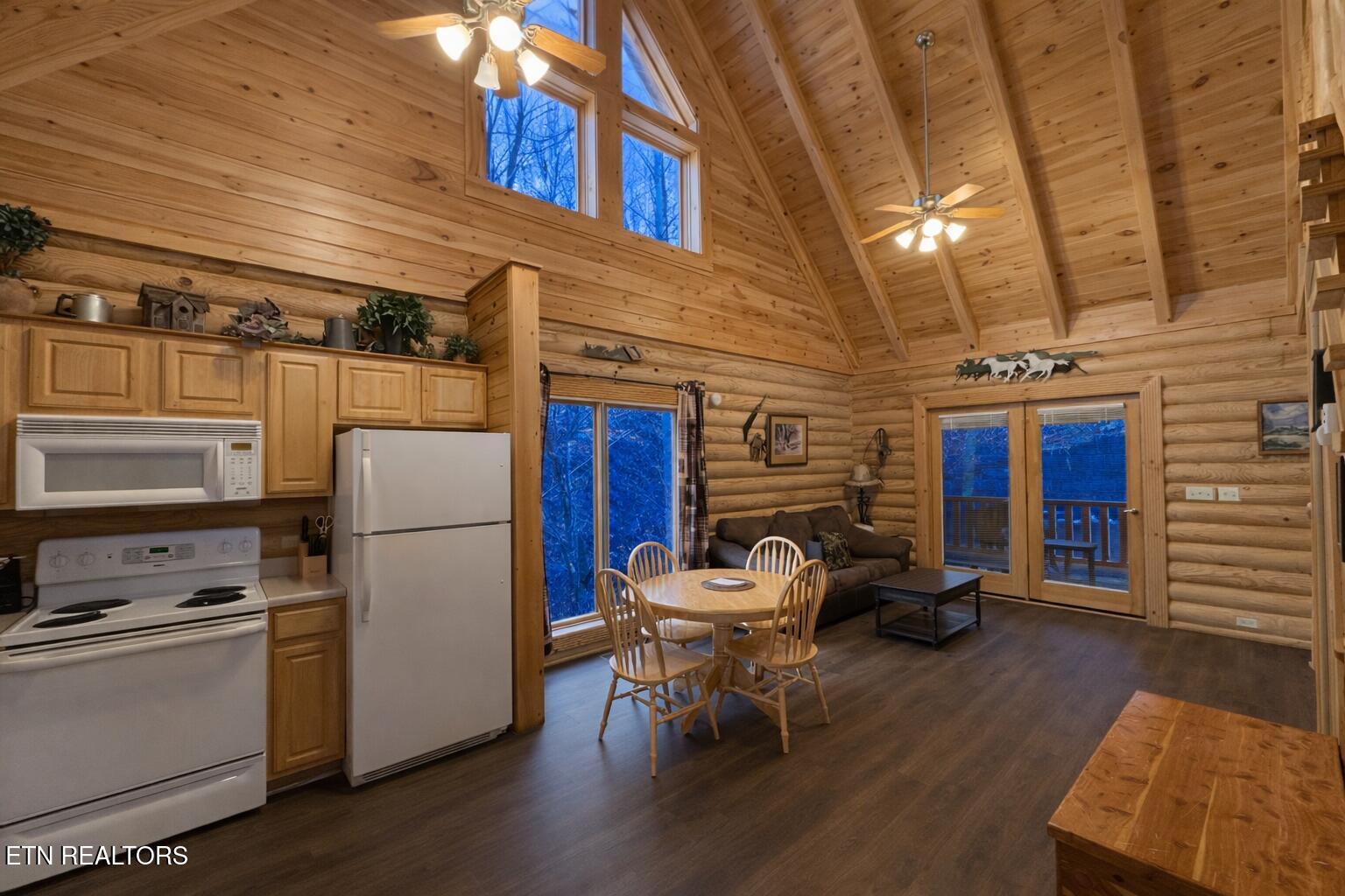 3221 Smoky Ridge Way Sevierville TN 37862