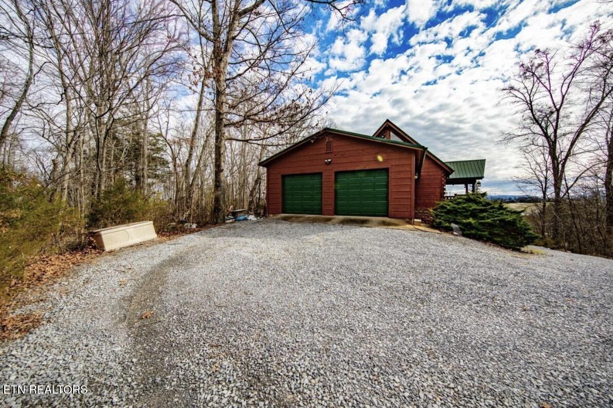 1084 Clearview Drive Newport TN 37821