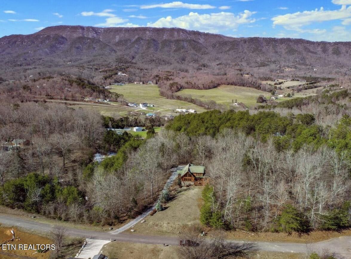 1084 Clearview Drive Newport TN 37821