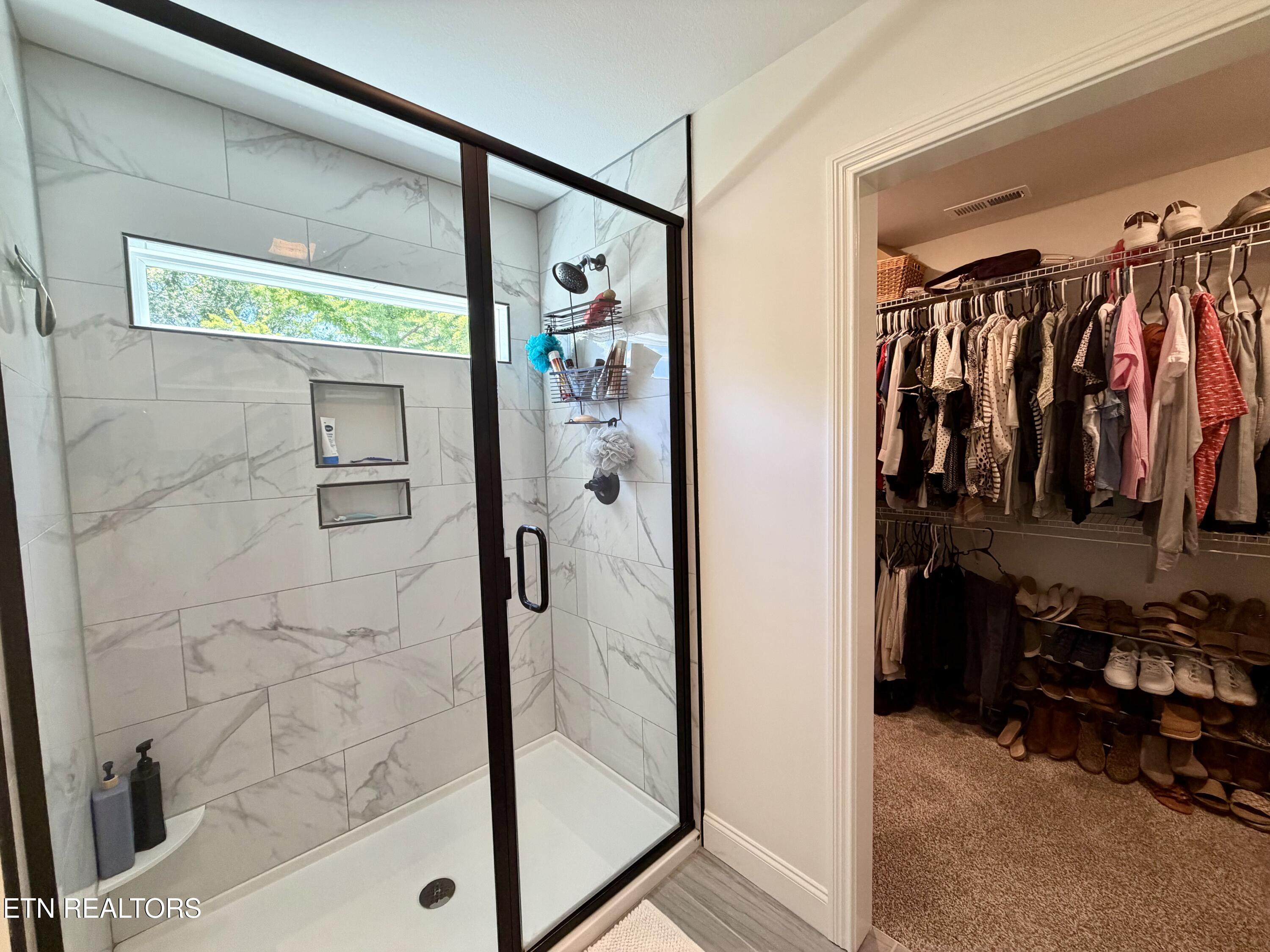 1204 Emerald Forest Lane Powell TN 37849