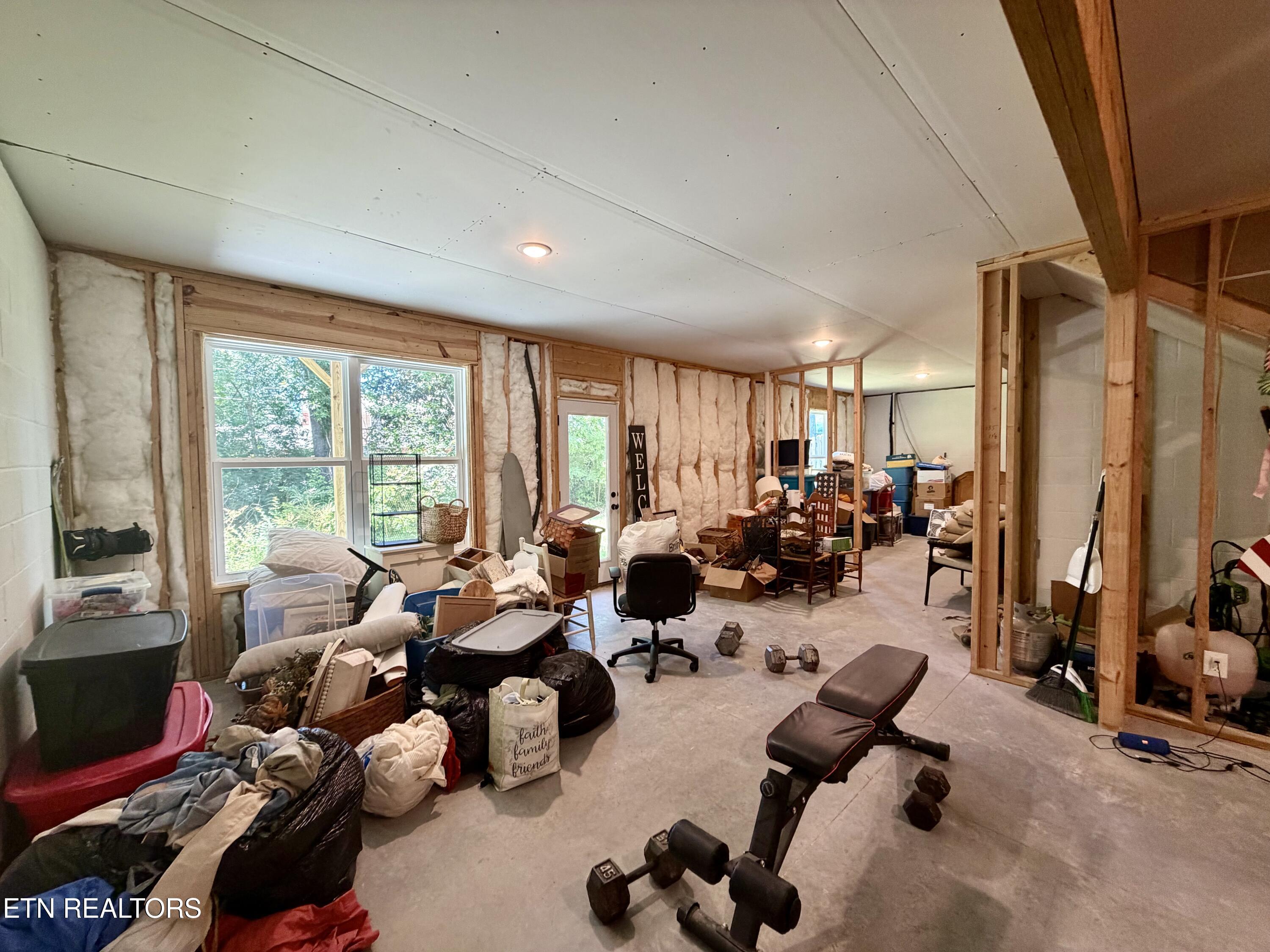 1204 Emerald Forest Lane Powell TN 37849
