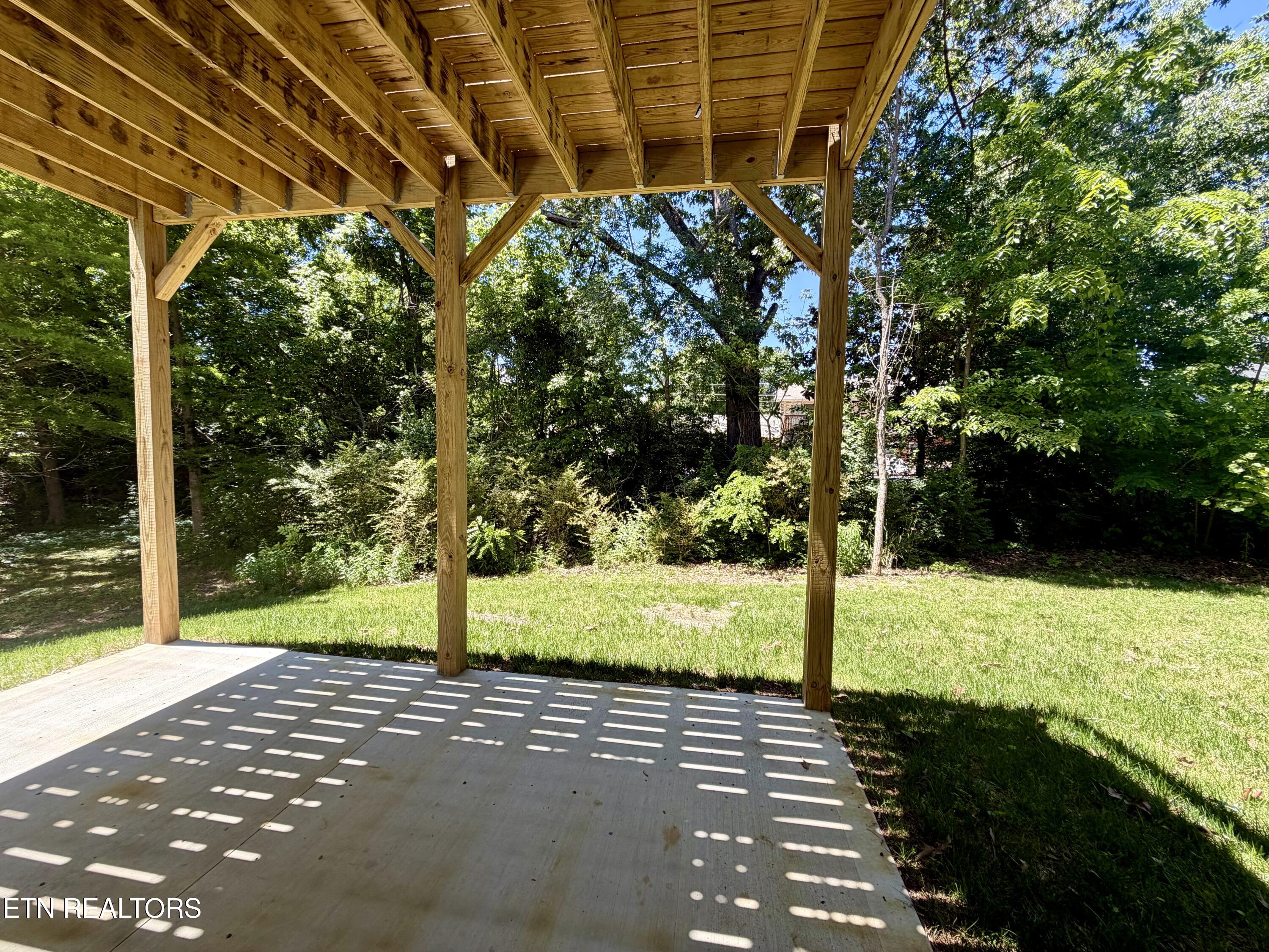 1204 Emerald Forest Lane Powell TN 37849