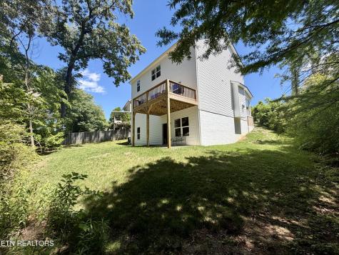 1204 Emerald Forest Lane Powell TN 37849