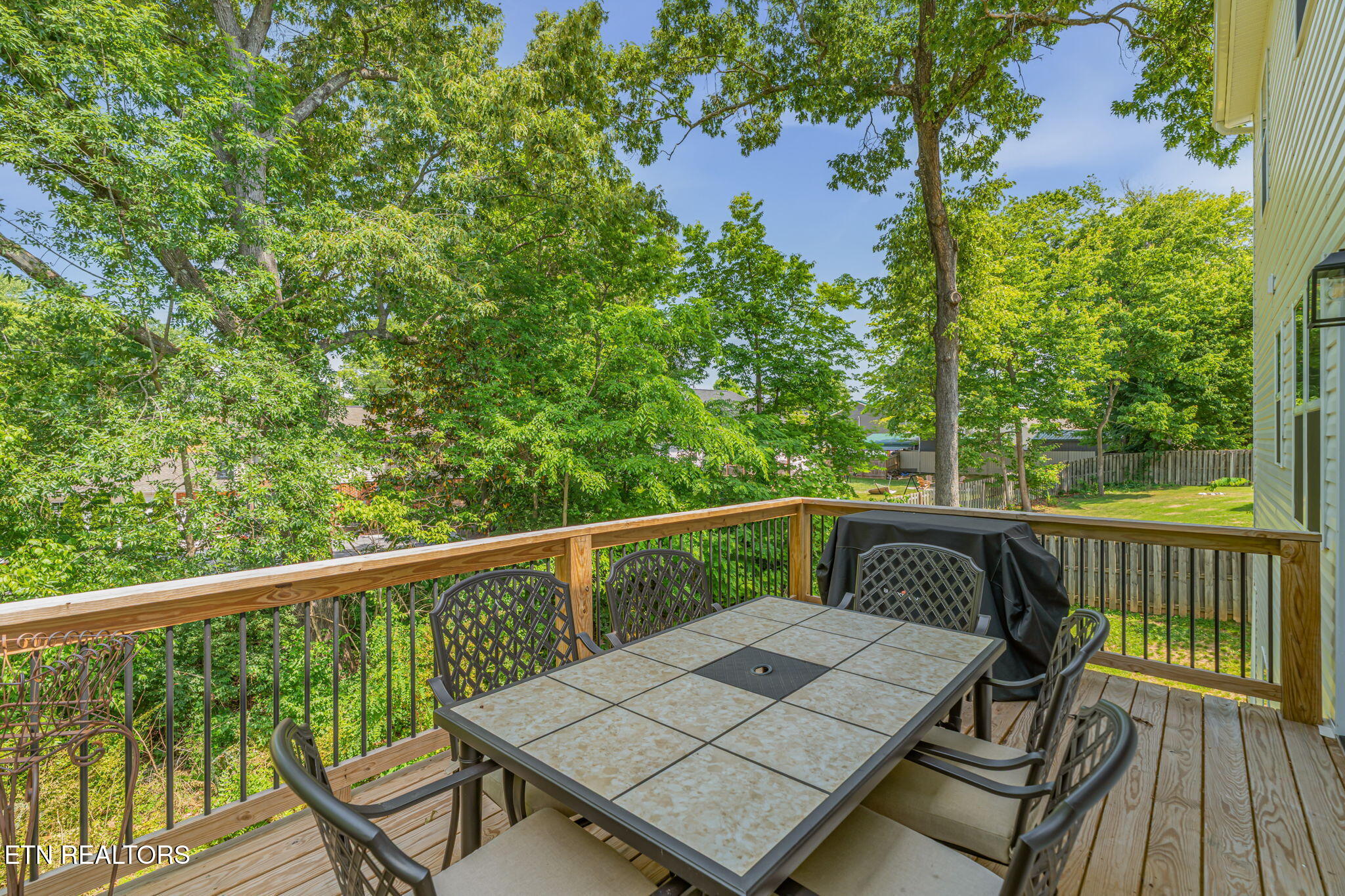 1204 Emerald Forest Lane Powell TN 37849