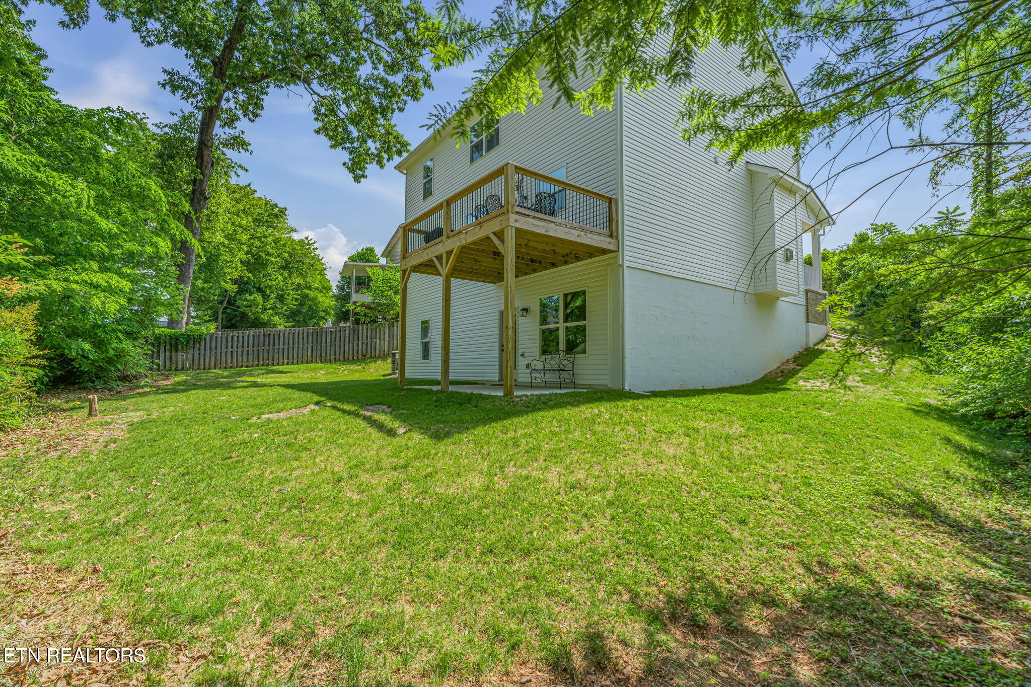 1204 Emerald Forest Lane Powell TN 37849