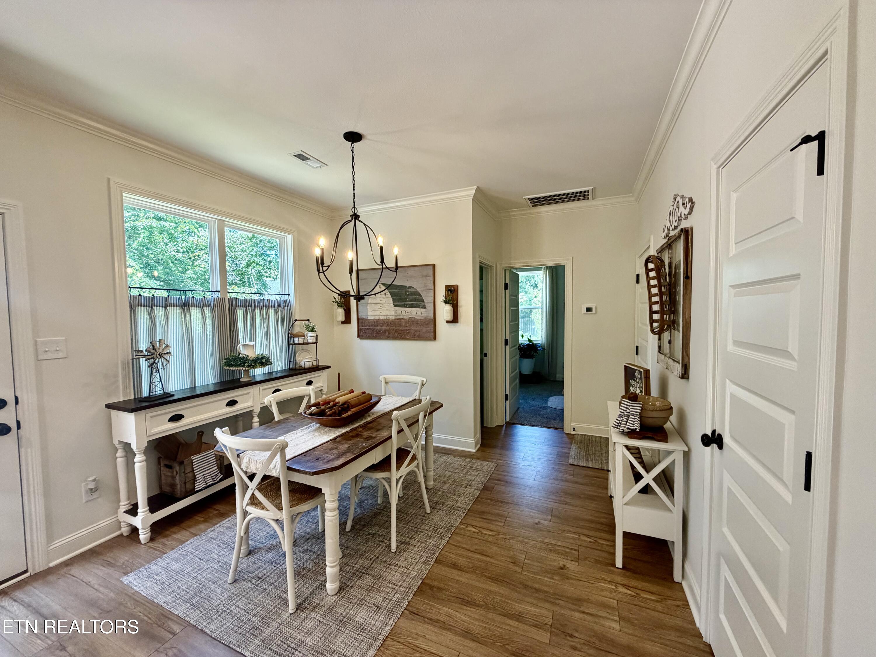 1204 Emerald Forest Lane Powell TN 37849