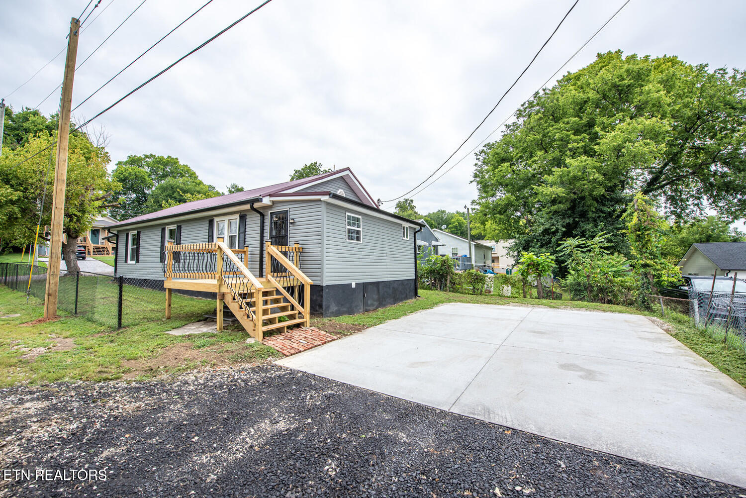 2800 Nichols Knoxville TN 37917