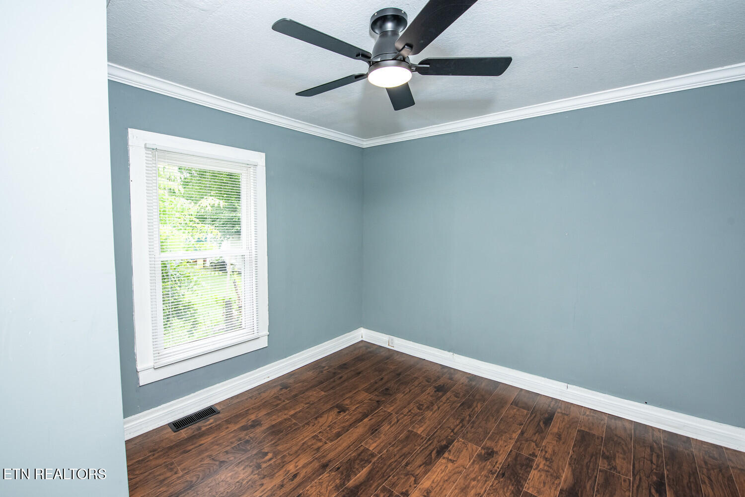 2800 Nichols Knoxville TN 37917