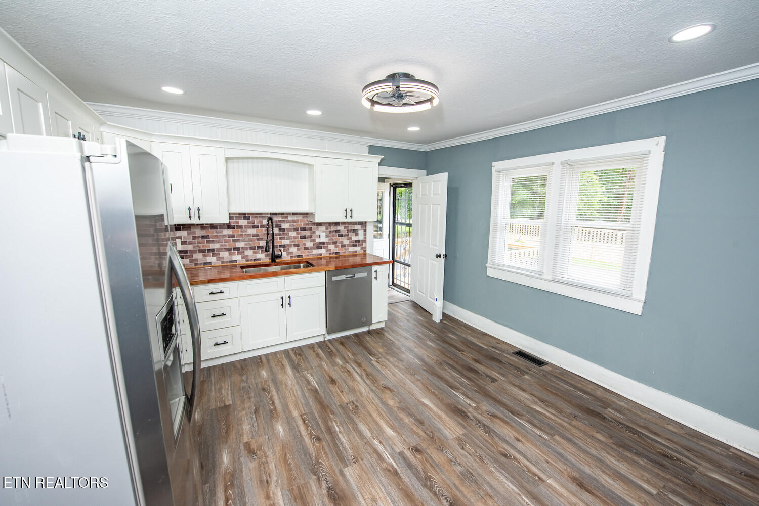 2800 Nichols Knoxville TN 37917