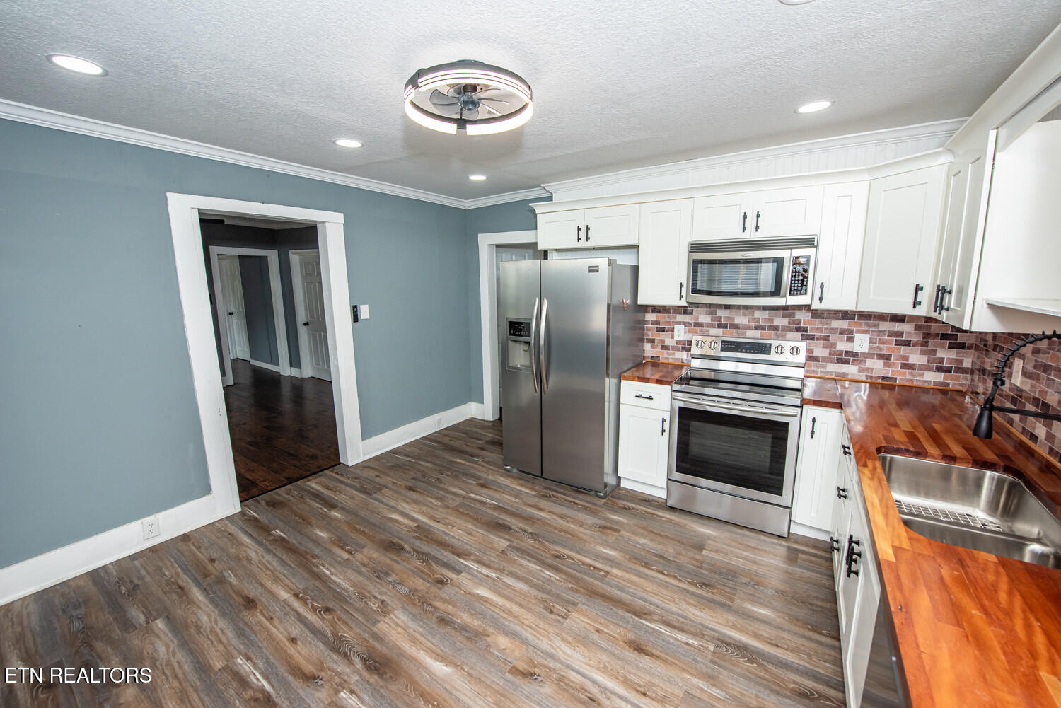 2800 Nichols Knoxville TN 37917