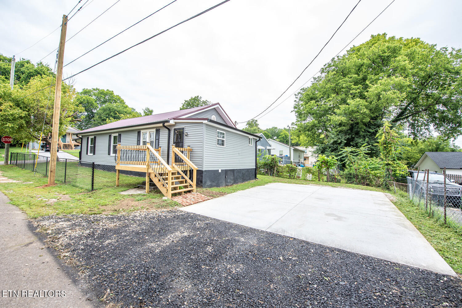2800 Nichols Knoxville TN 37917